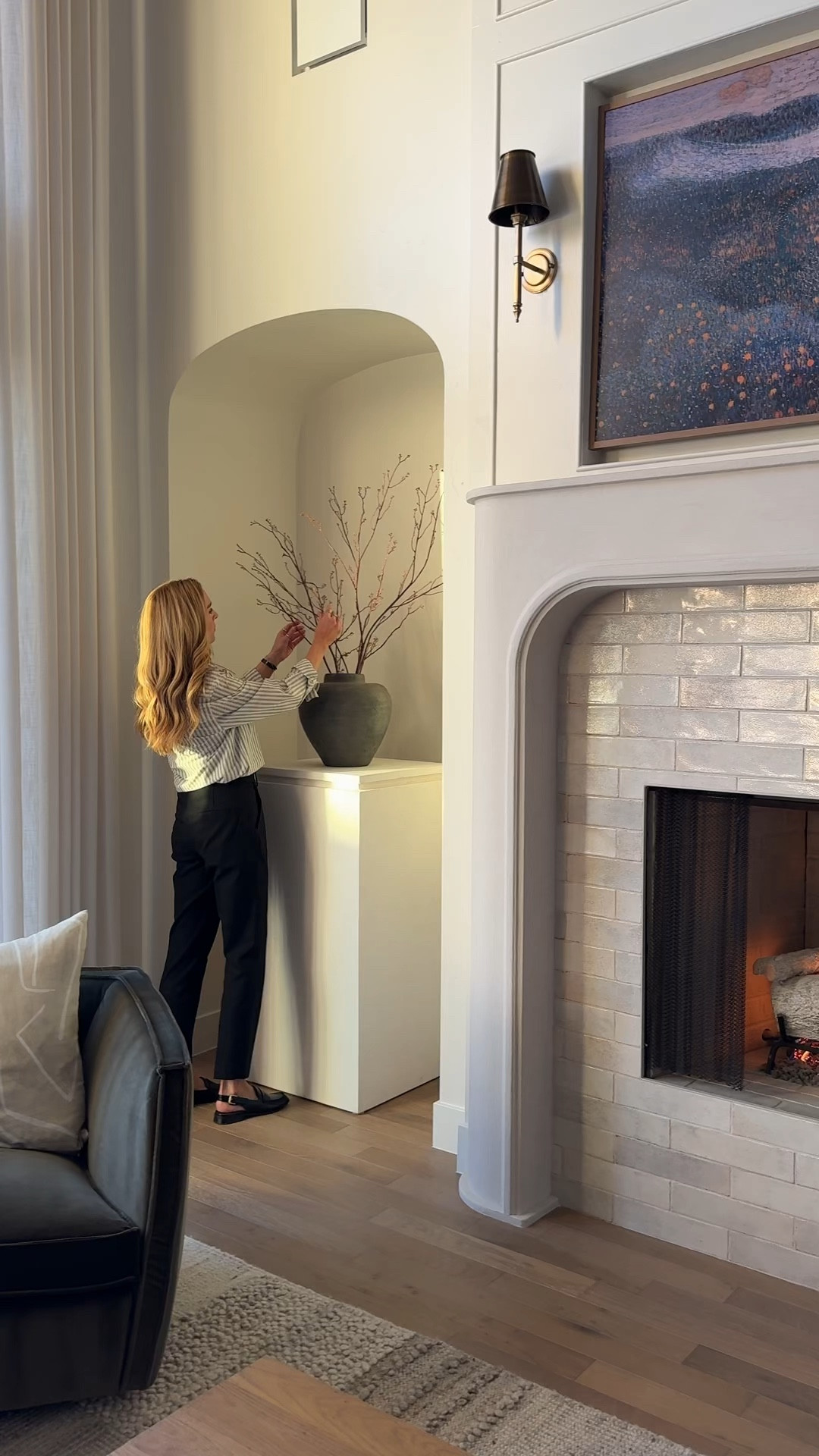 17 on the corner great room accessories ❤️

#LTKVideo #LTKstyletip #LTKhome