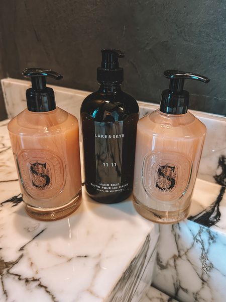 Chic hand soap… feel like you’re at a high end hotel 🖤