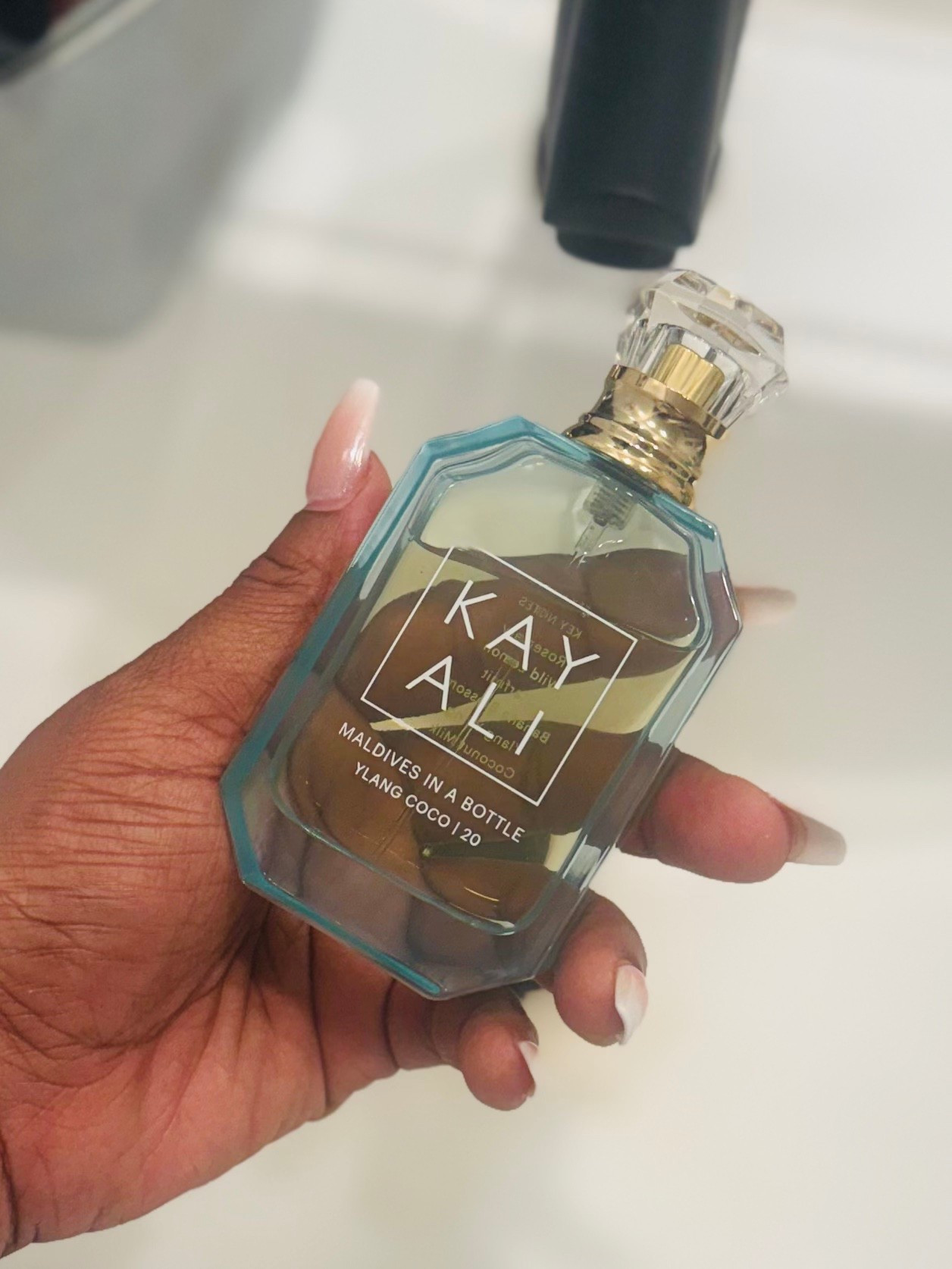 KAY ALI - MALDIVES IN A BOTTLE

#LTKBeauty #LTKselfcare #LTKValentine