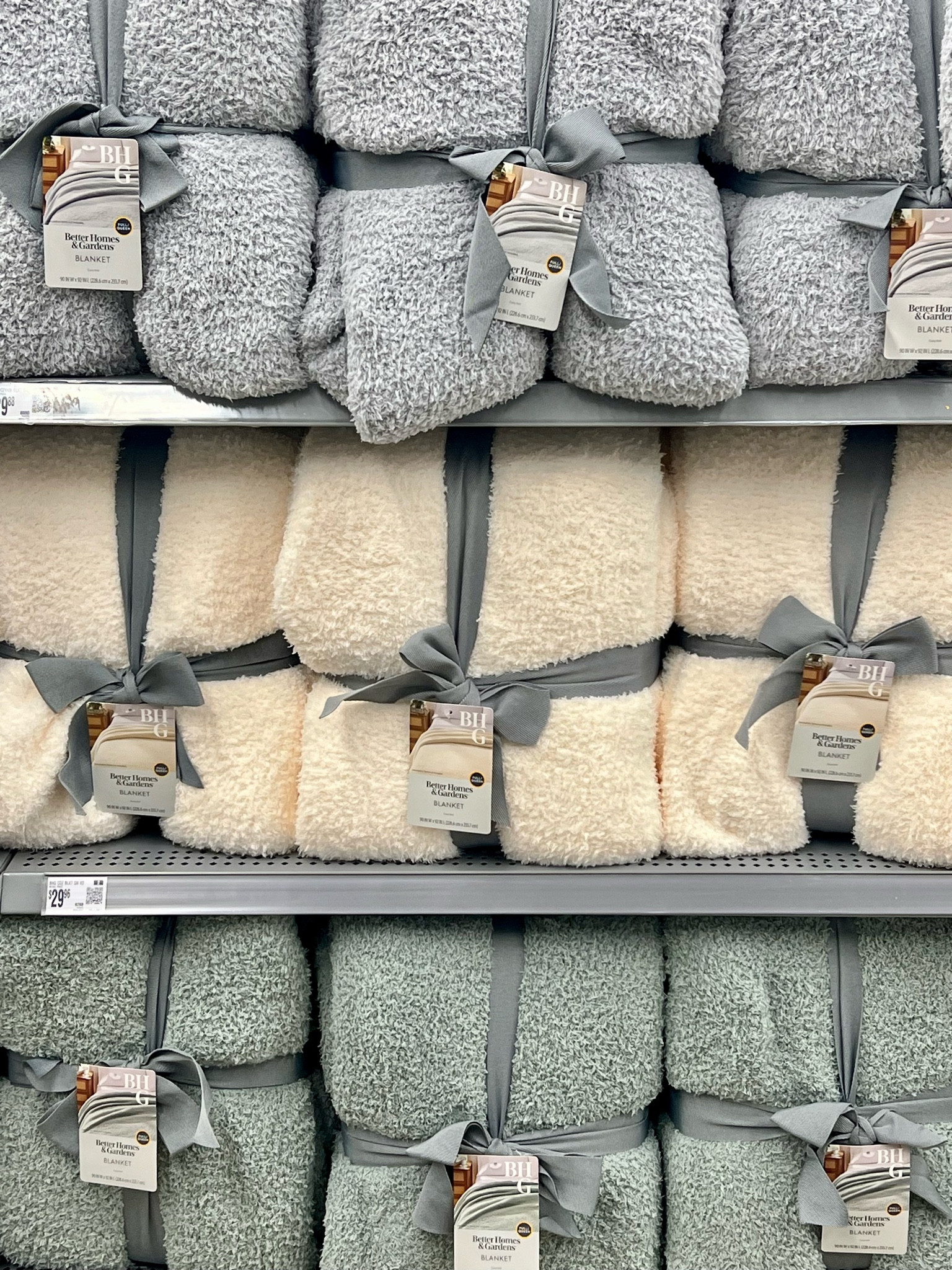 These throw blankets from Walmart are unbelievably soft and cozy! 

#LTKFindsUnder50 #LTKStyleTip #LTKHome