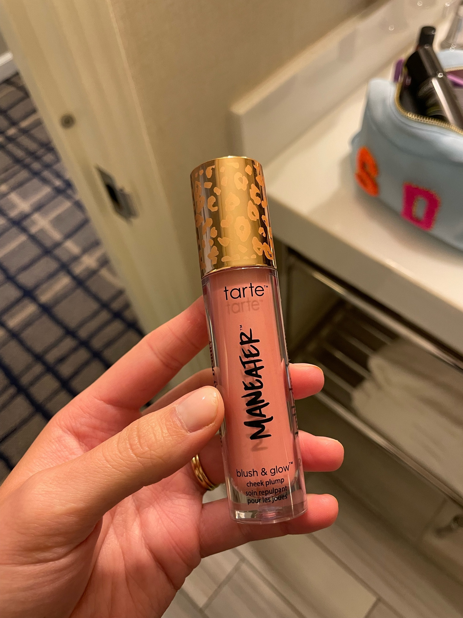 Cheek plump! So hydrating 