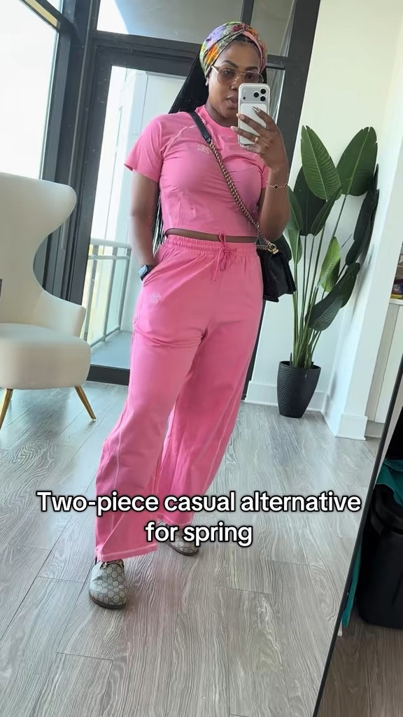 I’m all about being comfortable and cute!! 🔥🔥😍 I’m obsessed with this brand and these sets! 

#LTKgrwm #LTKdayinmylife #LTKootd