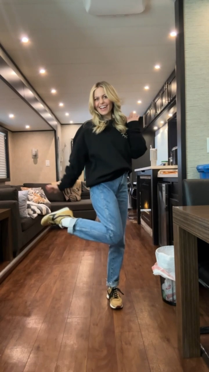 Another day, another movie ! 

Here’s how I show up to set - stylish and comfortable ✨🙌🏼

The sweater I’m wearing is from Carly Jean but sadly it’s no longer available. I’ve linked another from their website that I also like!

#LTKVideo #LTKOver40 #LTKSaleAlert