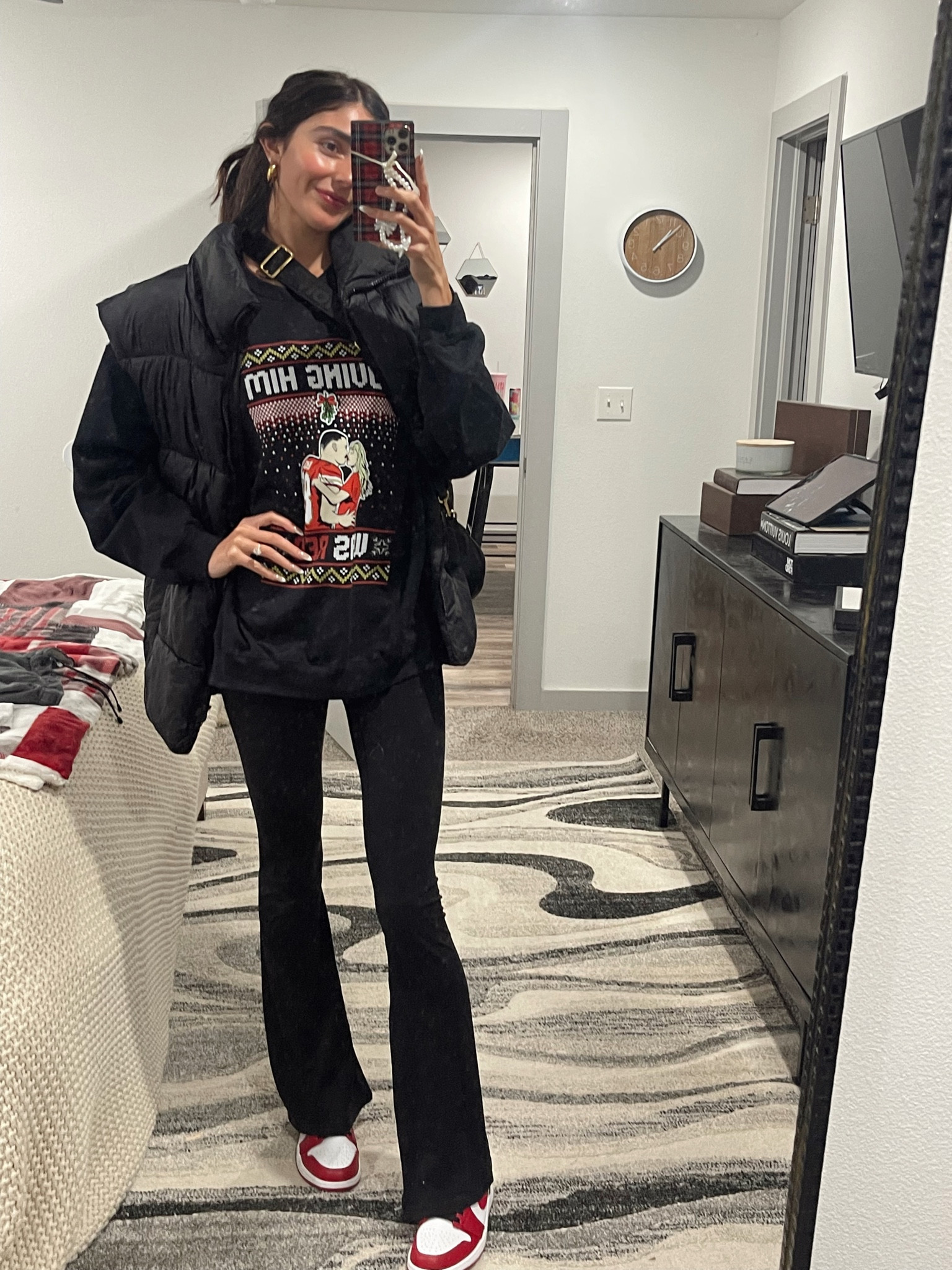 Sweatshirt : barstool sports 