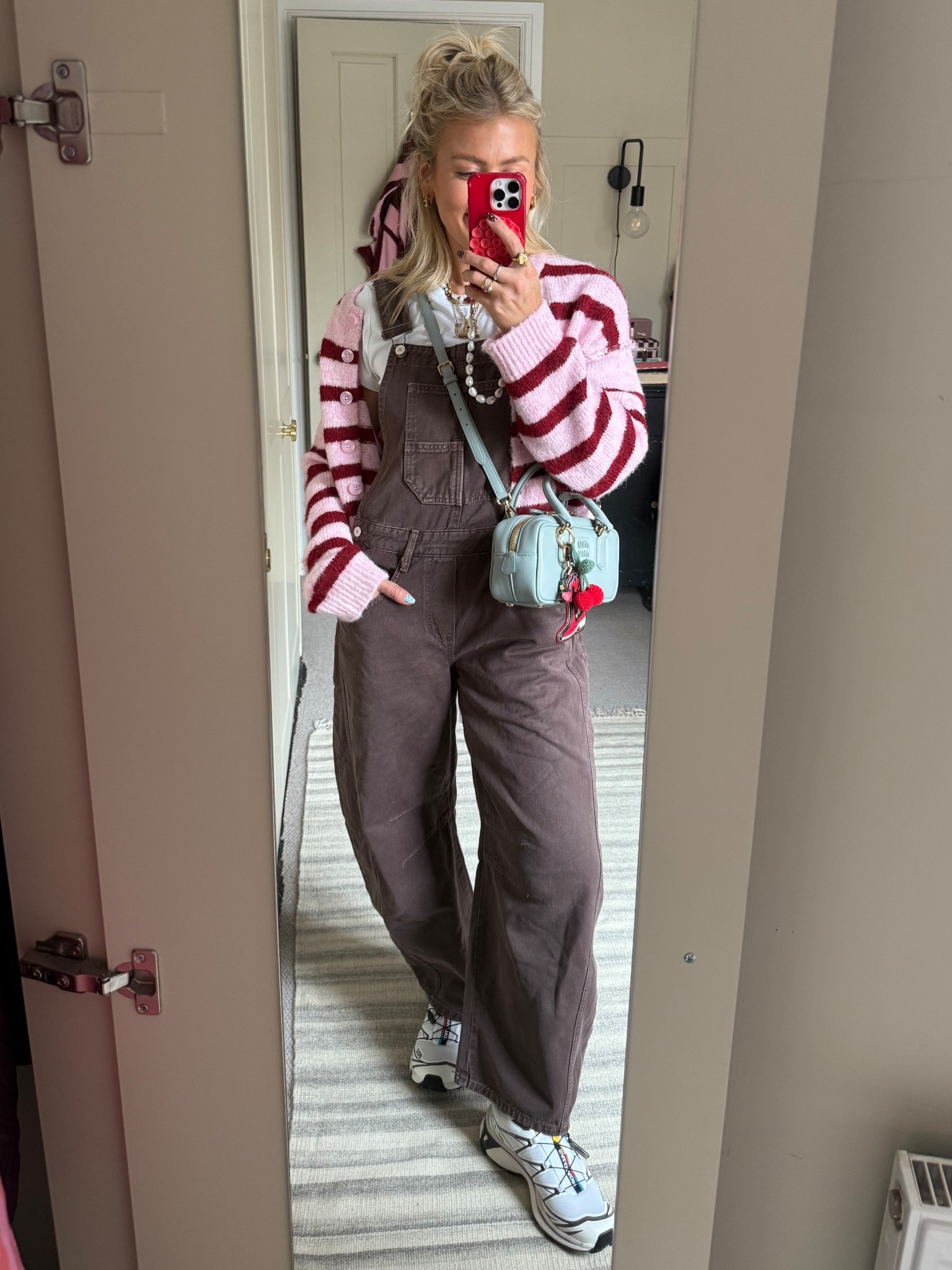 Autumn ootd 🍂
dungarees: Free People, size Reg XS
T-shirt: Uniqlo, size M
cardigan: Urban Outfitters, size S
Trainers: Salomon XT-6, TTS
Bag: Miu Miu

#LTKFashionMonth #LTKautumn #LTKuk