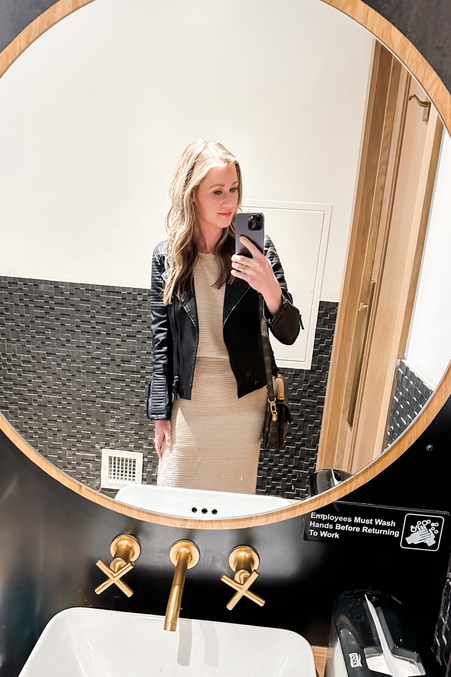 Breckenridge outfit of the night 💃🏼

#LTKstyletip #LTKSpringSale #LTKfindsunder100