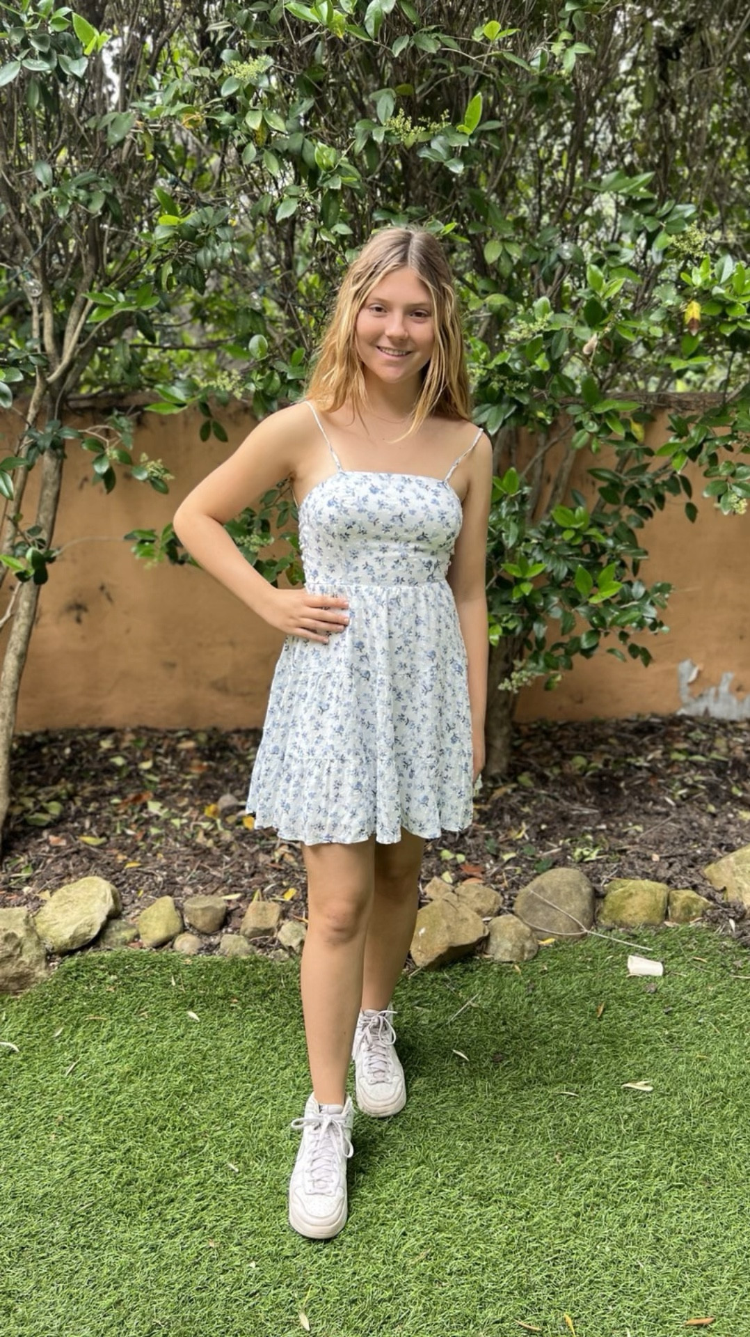 These summer dresses are perfect for a teen graduation dress, wedding guest dress or a vacation outfit. 
➰Penelope is 5’6” and wearing a small in all of these. 











Teen outfit | teen dress | spring style  | Wedding guest dresses  | spring dresses | date night outfit | white dress | Concert outfit | concert date | summer outfit  | summer date night look | summer date outfit  | spring outfit | tween graduation dress

#LTKWedding #LTKKids #LTKVideo