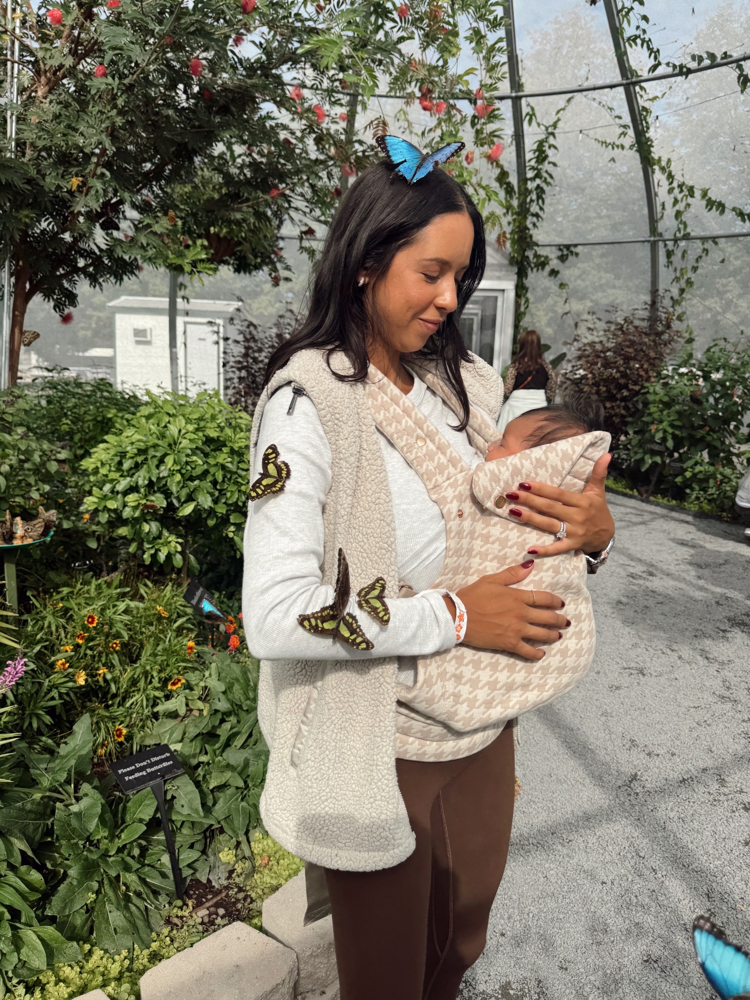 Best carrier for running around! #oldnavy #mabe #lululemon 

#LTKFamily #LTKBaby #LTKKids