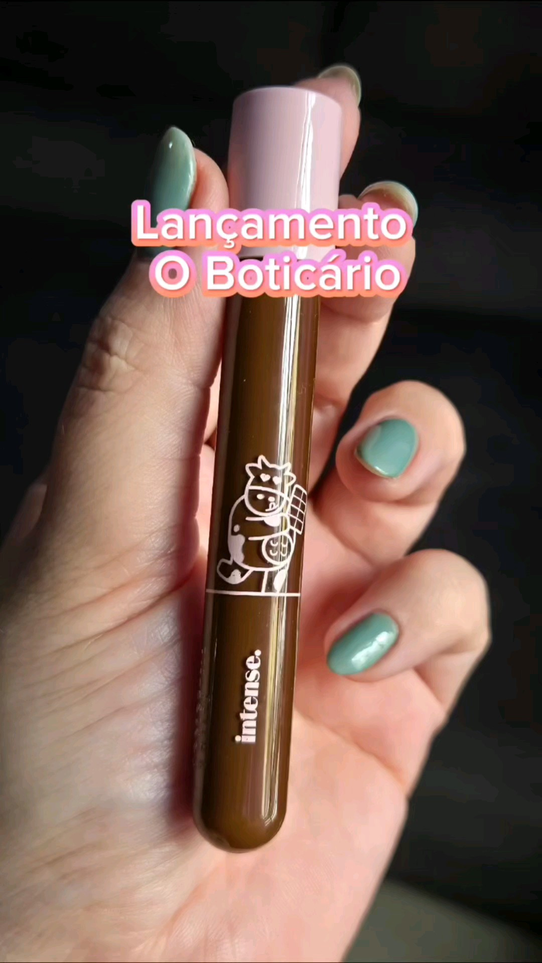 Linha Cuide-se Bem Deleite ChocolatudoJá fui na loja atrás do lançamento da @oboticario. Uma linha completa com um cheirinho ótimo de chocolate.Comprei o Gloss que possui uma cor Marrom que pode criar camadas.E vocês pretendem comprar?

#LTKbrasil #LTKbeleza #LTKguiadepresente