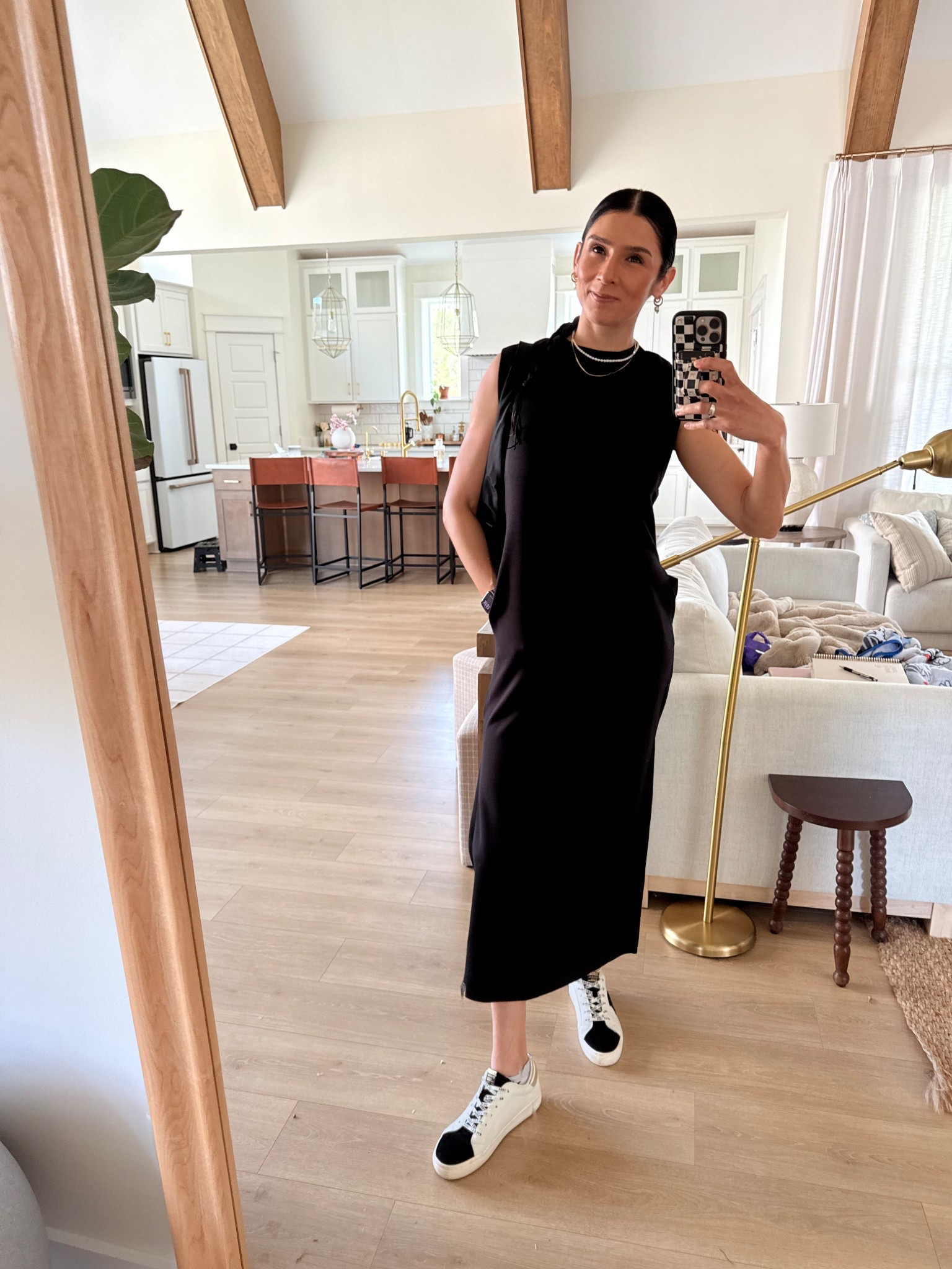 Anyone else shop at @walmart ? 🤭 Tell me what to add to my spring/summer wardrobe because it has been GOOD lately! 💅

$24
Size s/m
My pant size: 4
Stars: 5’10”, 137 lb

@Walmart #mydress #creatorsearchinsights #TikTokFashion
#OOTD
#OOTDFashion
#TryOnHaul
#StyleInspo
#FashionFinds #WalmartStyle
#WalmartFinds
#WalmartOutfit
#WalmartHaul #lbd #littleblackdress #ltk #ltkstyletip #ltkunder50 