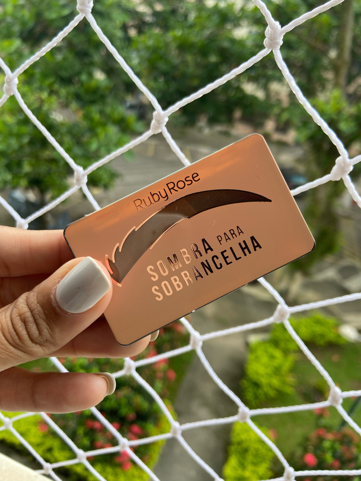 Eu aproveitei a promo no site da #amobeleza e já comprei  minha sombra de sobrancelha da #rubyrose por apenas 1,99 🤎
Super pigmentada e vem junto com uma pastinha fixadora ✨



#ltkbrasil #ltkmasters #rubyrose #makeup

#LTKbeauty #LTKBeautySale #LTKbrasil