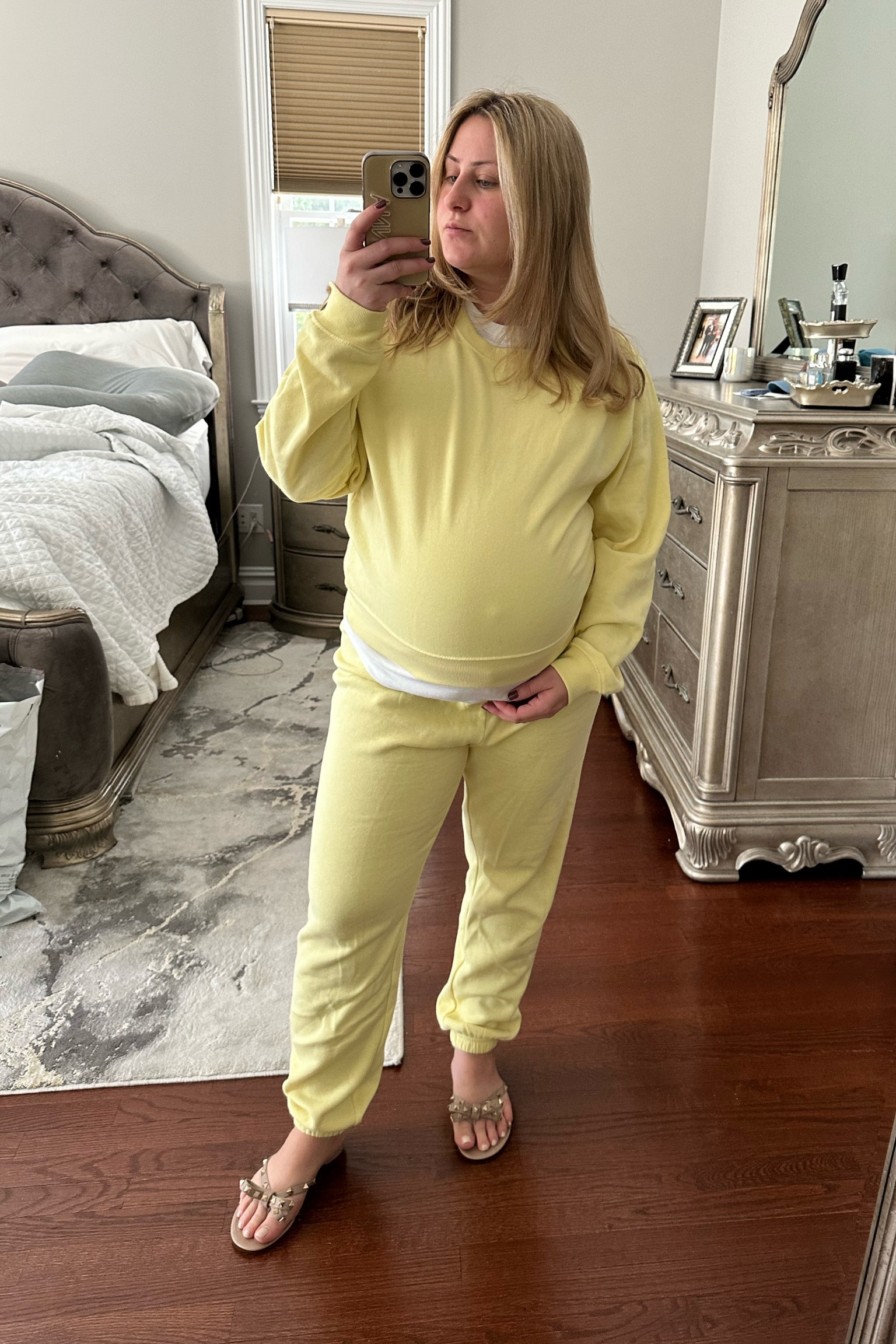 weekends are for loungewear 

#LTKstyletip #LTKfindsunder100 #LTKbump