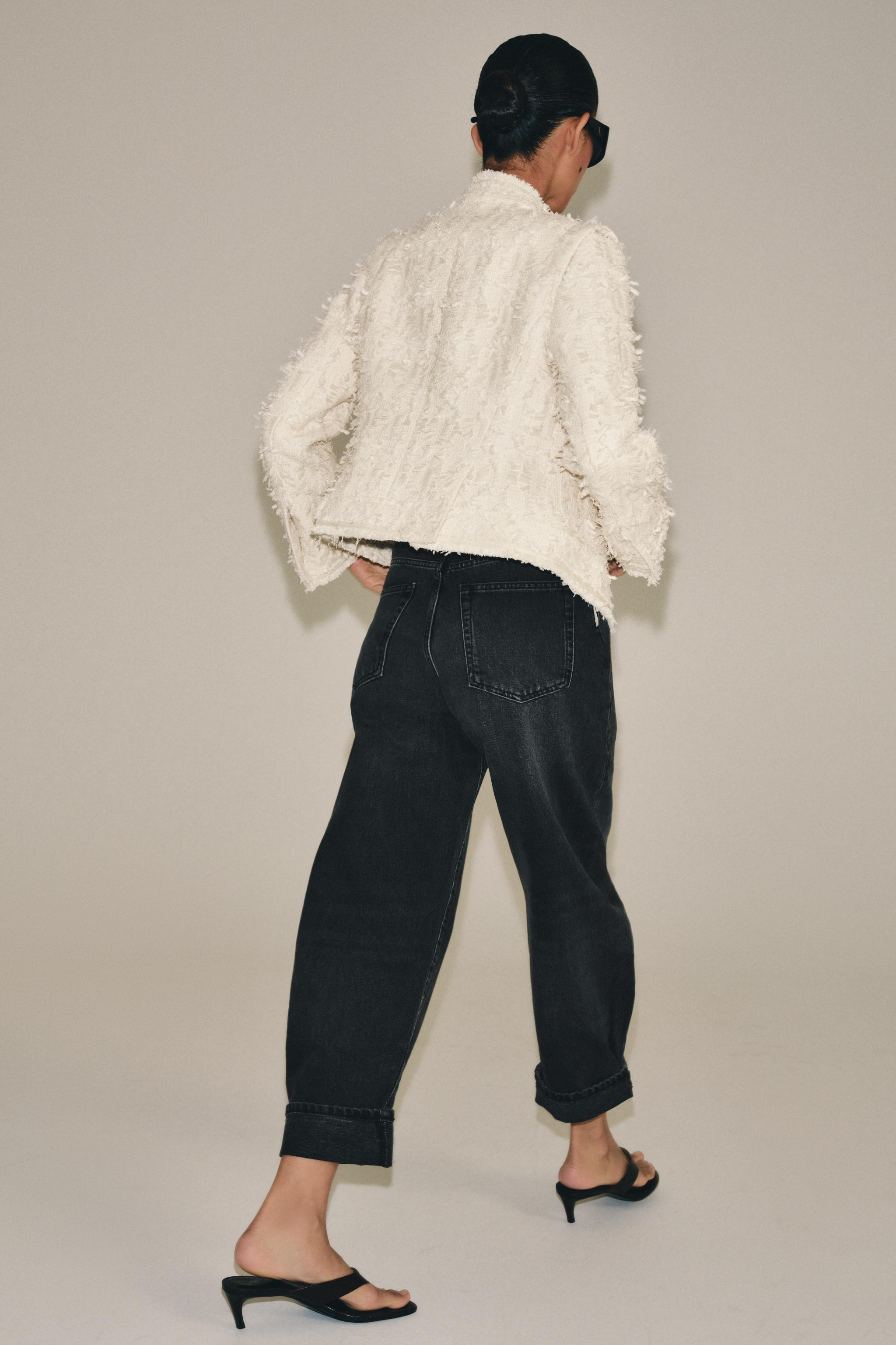 MID-WAIST - BALLOON LEG - FULL LENGTHZARA WOMAN COLLECTIONMid-waist jeans with belt loops. Five p... | Zara NL