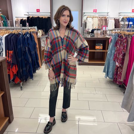Sharing some great gift ideas from Versona. Perfect for that special someone on your list. 

Plaid poncho, plaid cape, gifts for her, affordable gifts for her

#LTKGiftGuide #LTKover40 #LTKHoliday