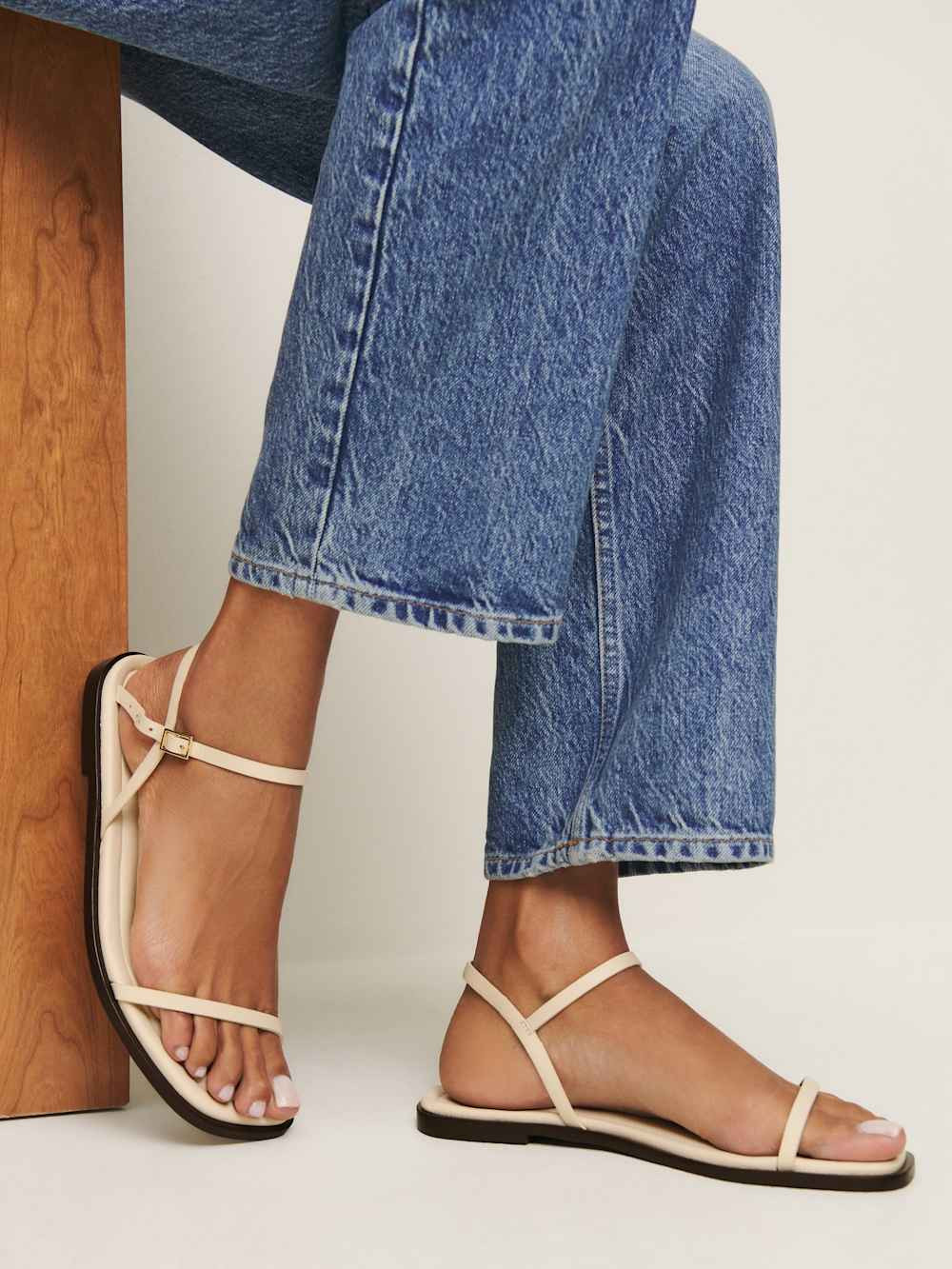 Lake Flat Sandal | Reformation (Global)