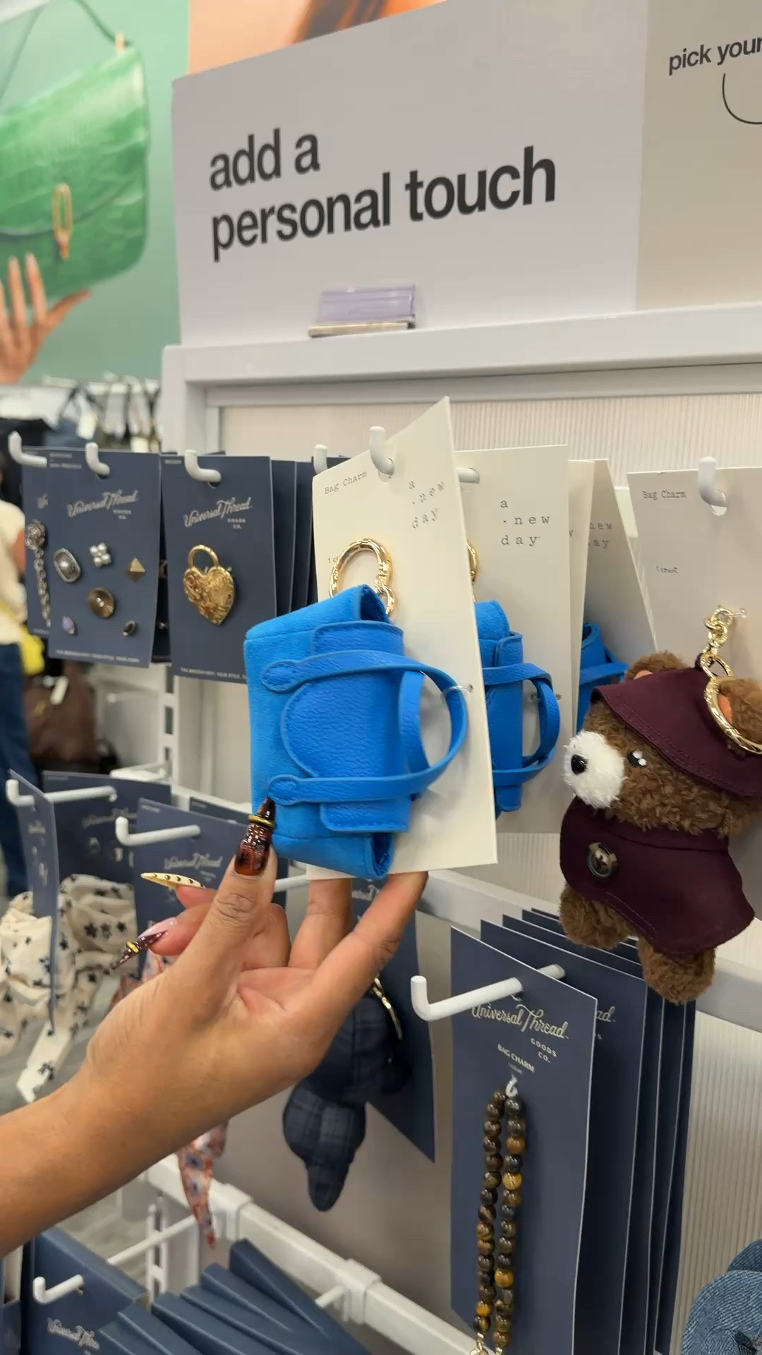 Style your bags with these cute bag charms!