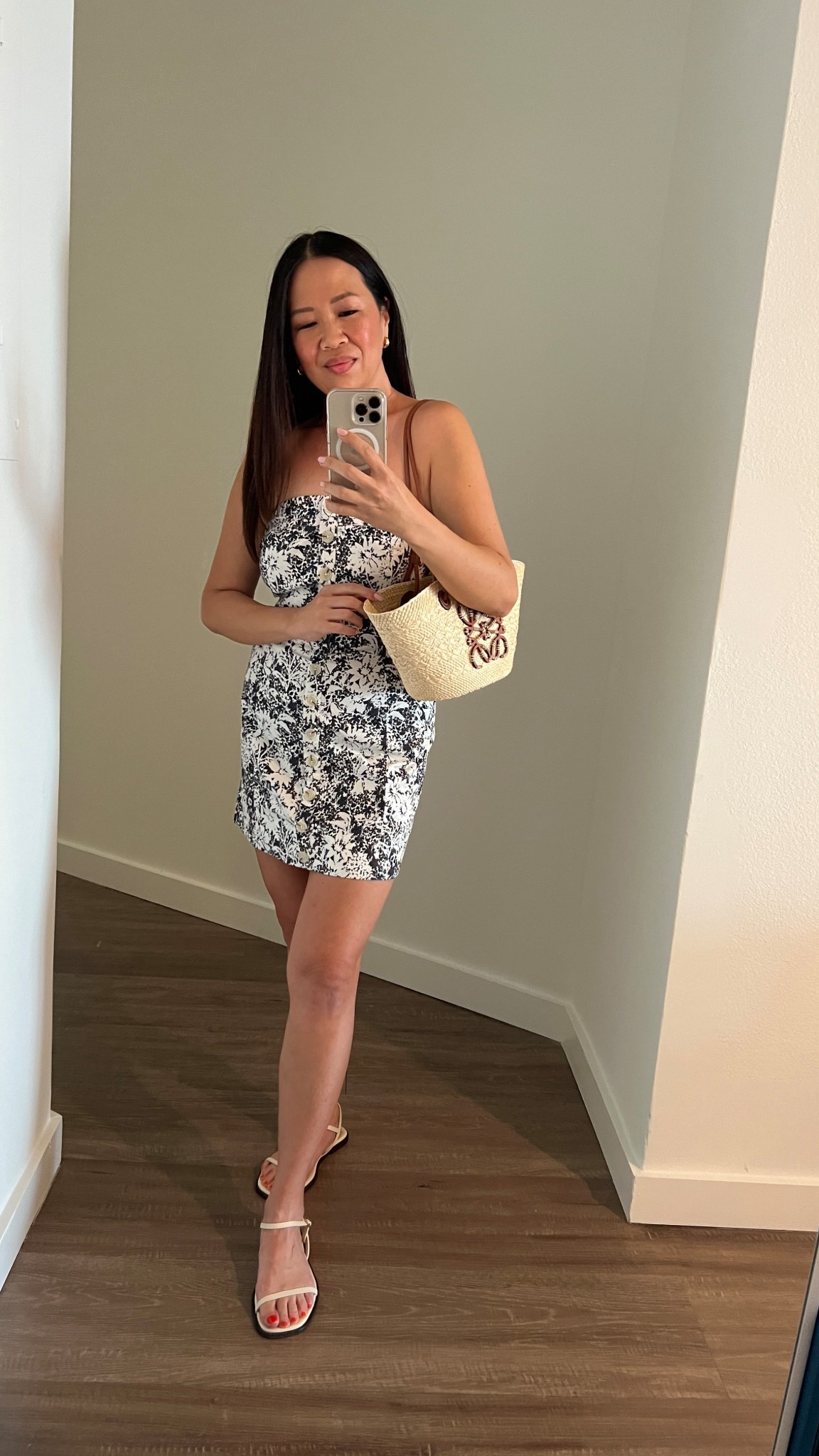 Date night ootd

Mini dress xs
Sandals run true to size

#LTKStyleTip