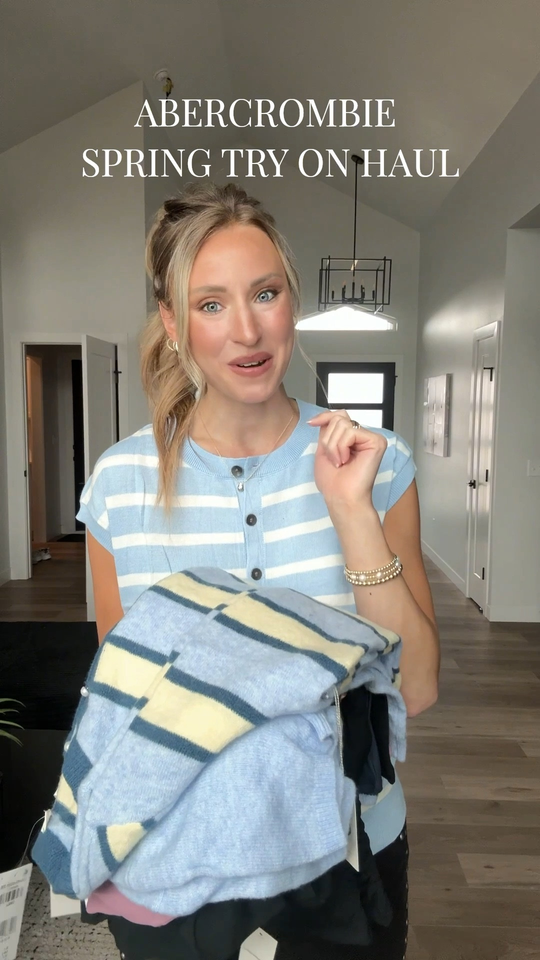 Abercrombie spring try on haul!! Obsessed with all these tops🌼🌷

Height: 5’9, wearing a size small in all tops. 

#springstyle #tryonhaul #haul #abercrombie #abercrombiehaul

spring style, spring outfits, abercrombie tops, abercrombie style inspo

#LTKootd #LTKgrwm #LTKSaleAlert