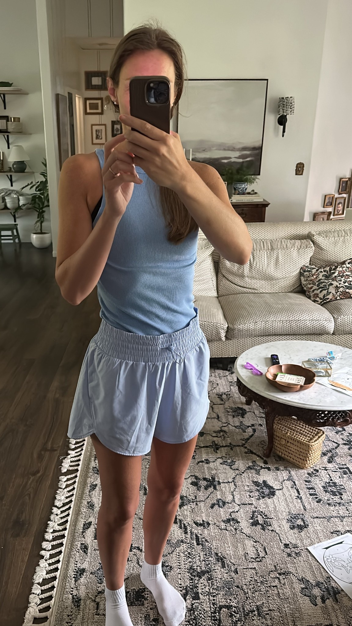 Another day of making a set out of two pieces that aren’t a set. This one isn’t a perfect match but I like the bit of difference. • 5’10” 140lbs // top: large / shorts: medium