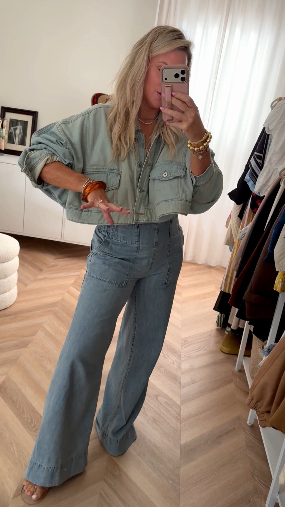Wearing XS/s in jacket and small in pants.
LAUREN20 works on jacket ✨

Summer style. Sale. Beach jeans.

#LTKSaleAlert #LTKootd #LTKgrwm