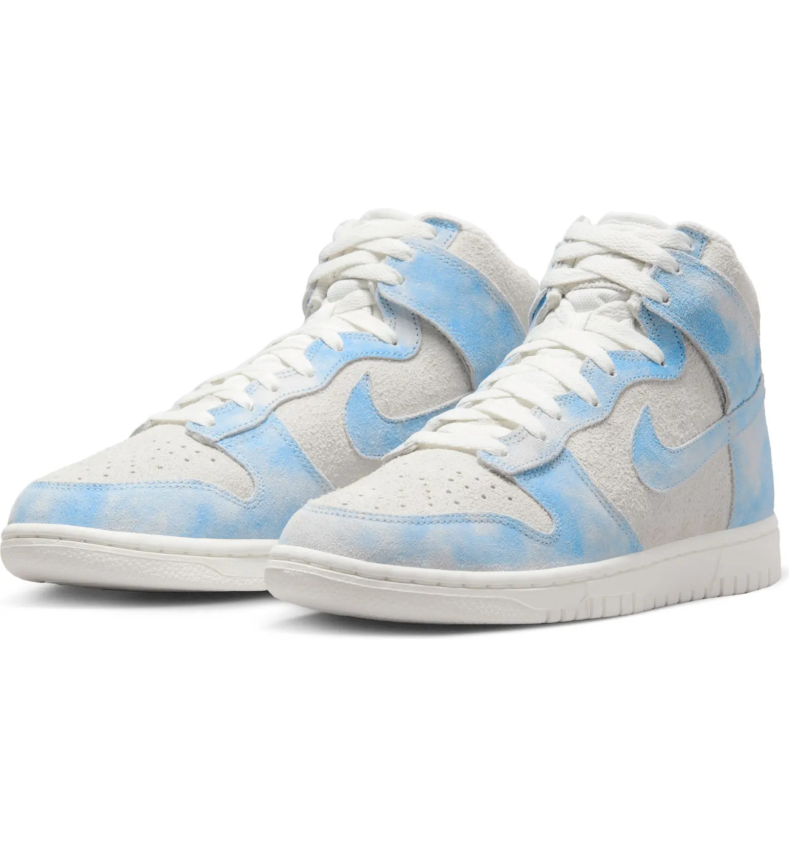 Nike Dunk High SE Basketball Sneaker | Nordstrom | Nordstrom