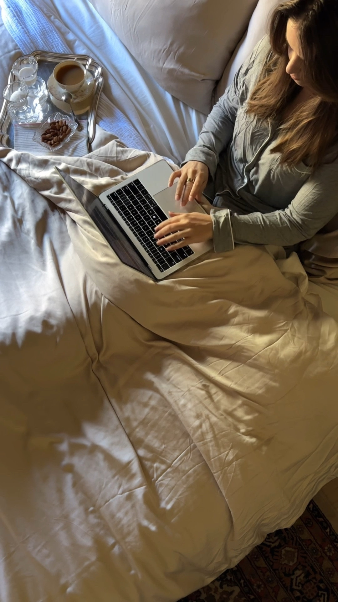 When you never want to leave the bed bc it’s that good 🤌

Sharing all the details for my cozy new bedding from
 @cozyearth the color is driftwood and the duvet insert is silk! So soft! 
 

#LTKHome