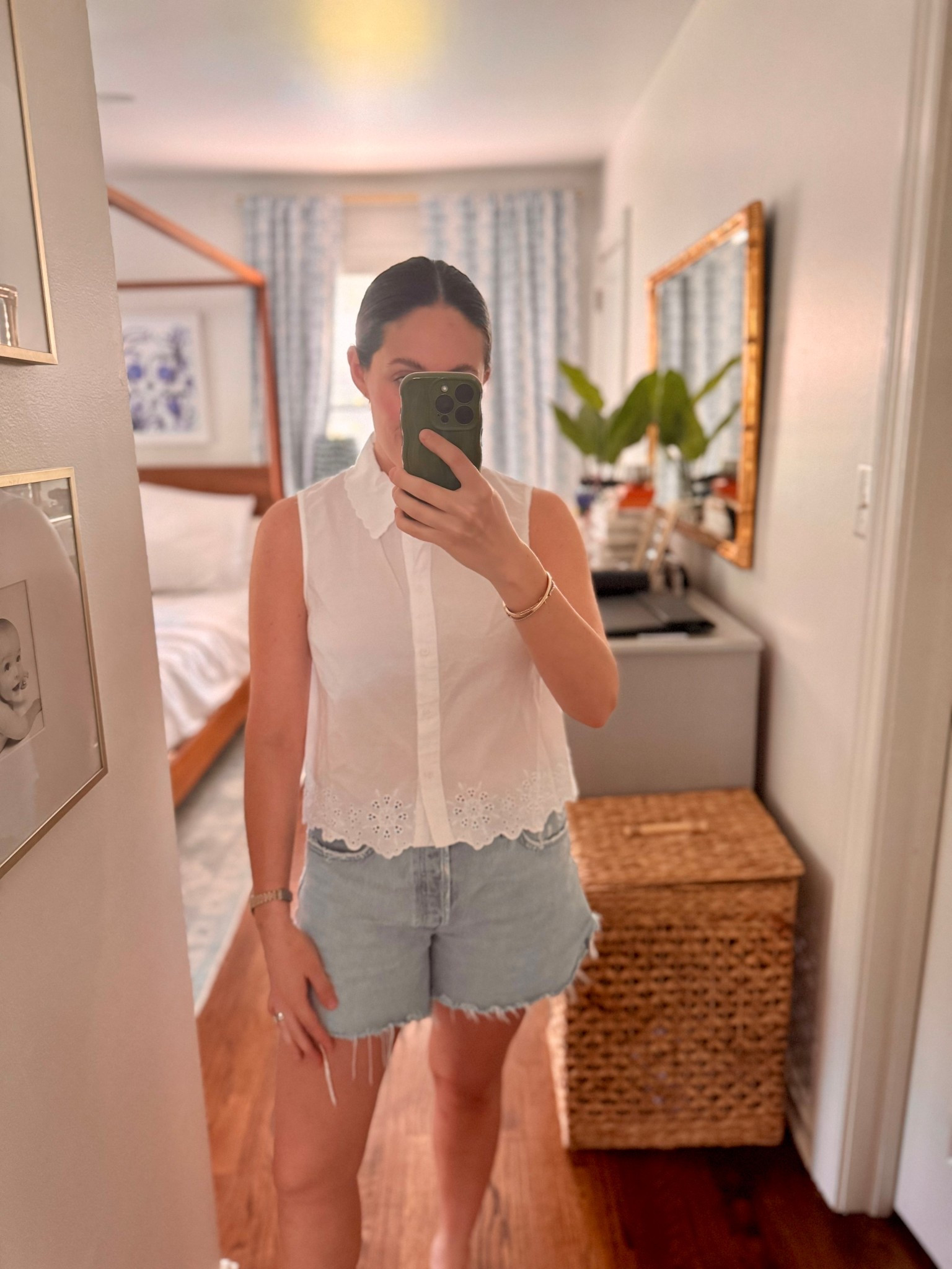 Sale alert! This blouse is perfect now and will look so good with jeans this fall! Wearing a M. Under $50. Under $50 blouse. White blouse. Button down blouse. Fall outfit. Transitional season outfit. LTKsalealert. Ltkfindsunder50. LTKseasonal. 

#LTKSaleAlert #LTKSeasonal #LTKFindsUnder50