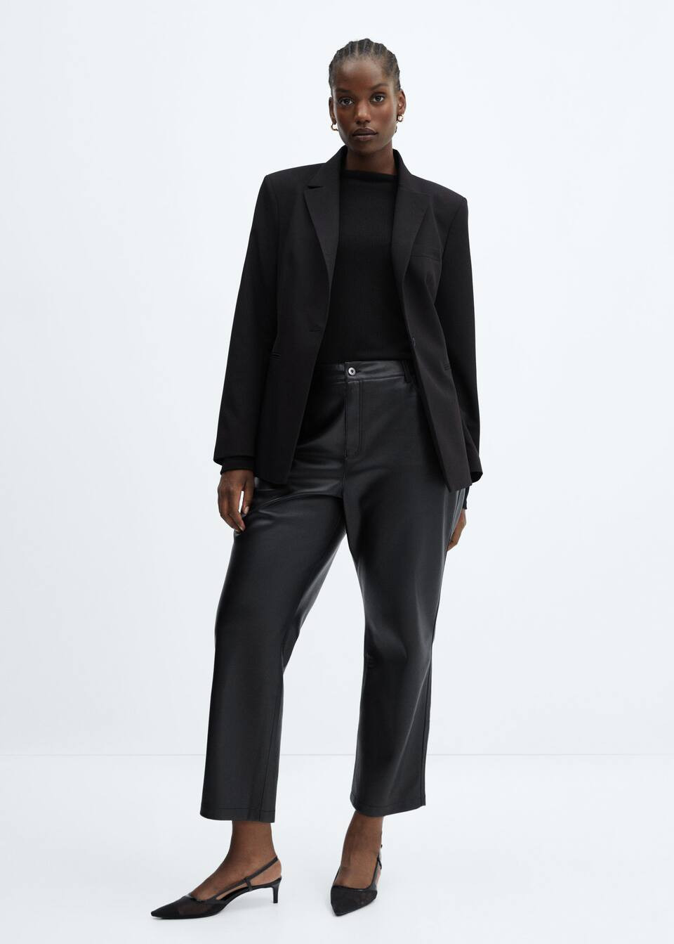 US$ 39.99 | MANGO (US)