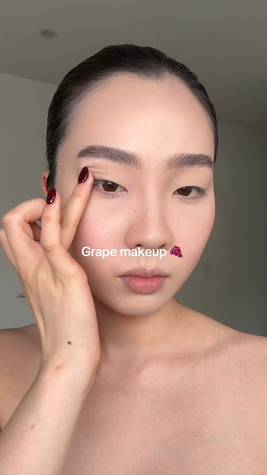 westman foundation: 0.5
Kosas concealer: 1N
westman contour: biscuit
She uemura eyebrow pencil: seal brown
colour pop eyeshadow palette: mix of “goodness level”, “626”, “fluffy”, “sweet lilo”
Armani lip gloss: 01
Wonderskin eyeliner: liquorice
Unleashia lipliner: 4
Etude tint: 18 cool pink on top