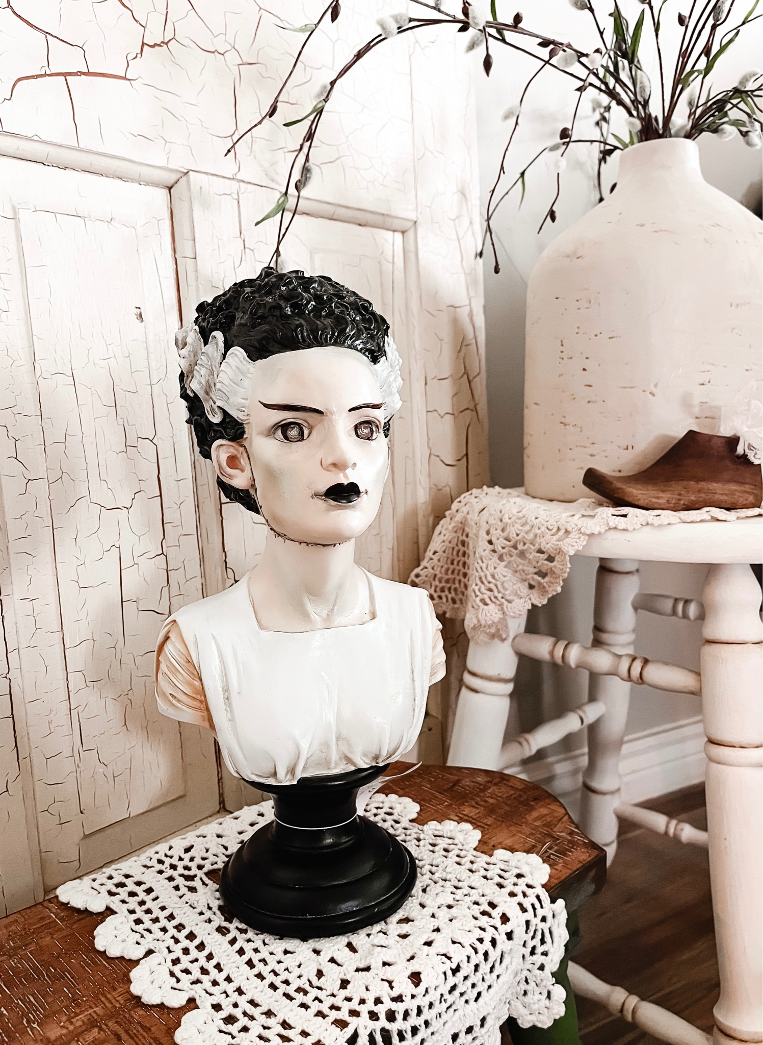 Love her spooky perfect for Halloween! 💚🥼👩🏻‍🔬

#LTKstyletip #LTKhome #LTKSeasonal