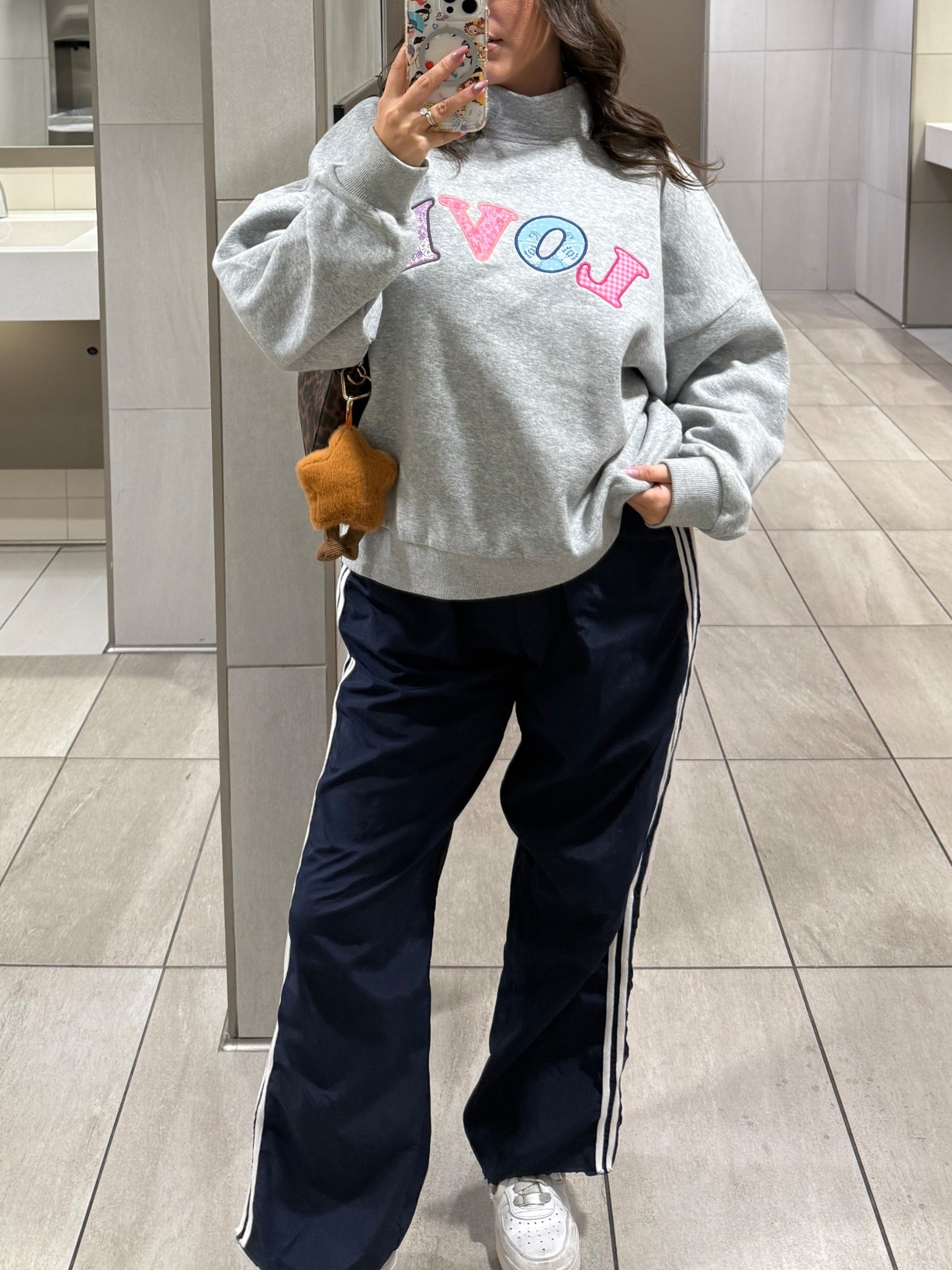 movie fit vibes.. new favorite sweater from Target !! Wearing size medium 💘 #ootd #ootn #target