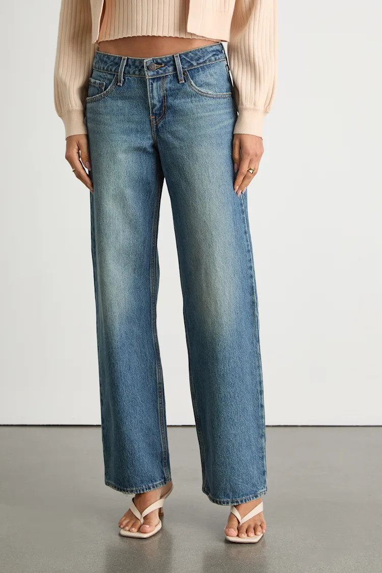 Low Loose Medium Blue Low-Rise Wide-Leg Jeans | Lulus