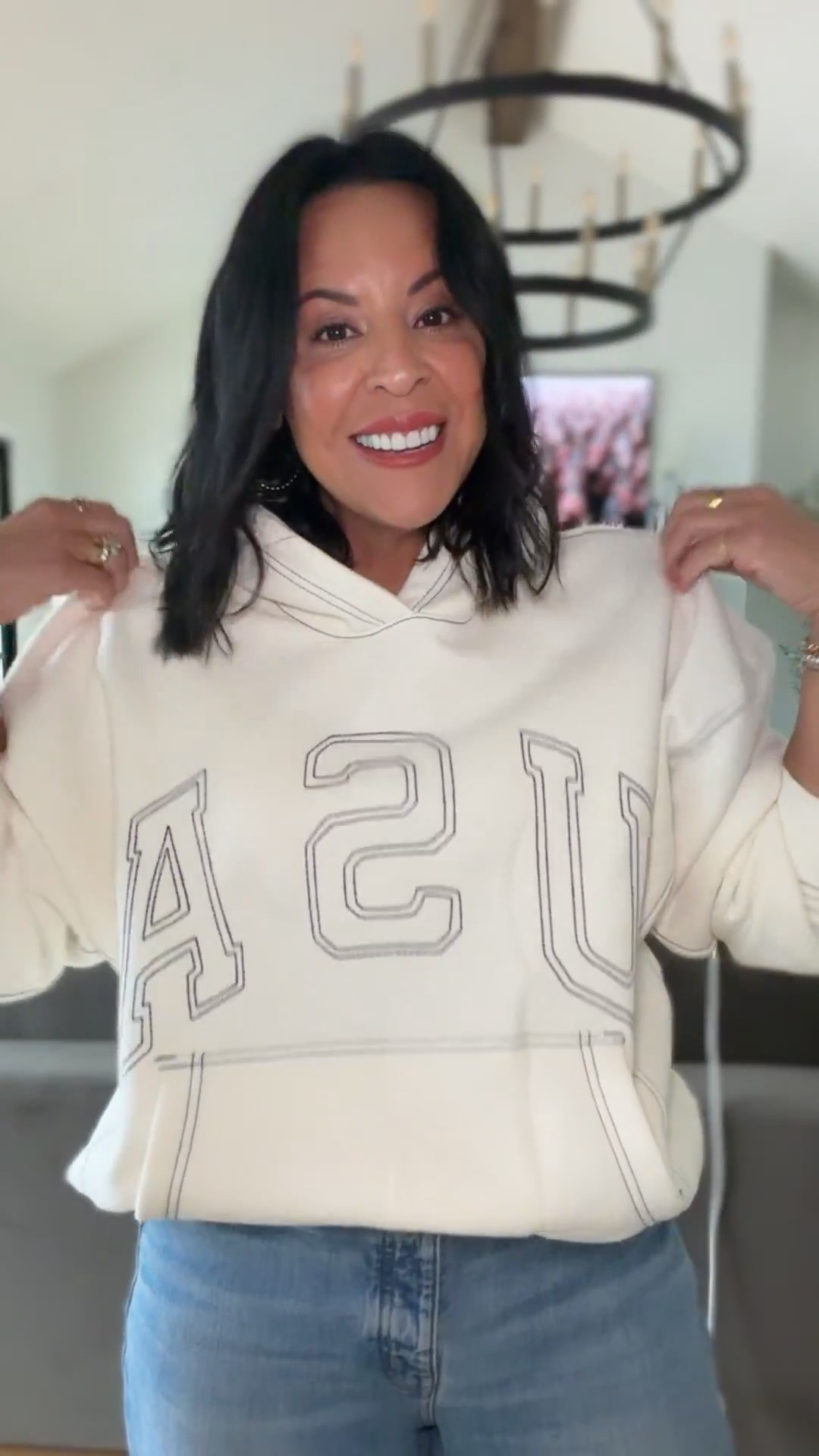 This men’s USA sweatshirt is SO soft! It’s less than $25. It is oversized but I loved a good oversized sweatshirt. I’m wearing a medium but a small would have worked also.

#LTKMens #LTKMidsize #LTKOver40