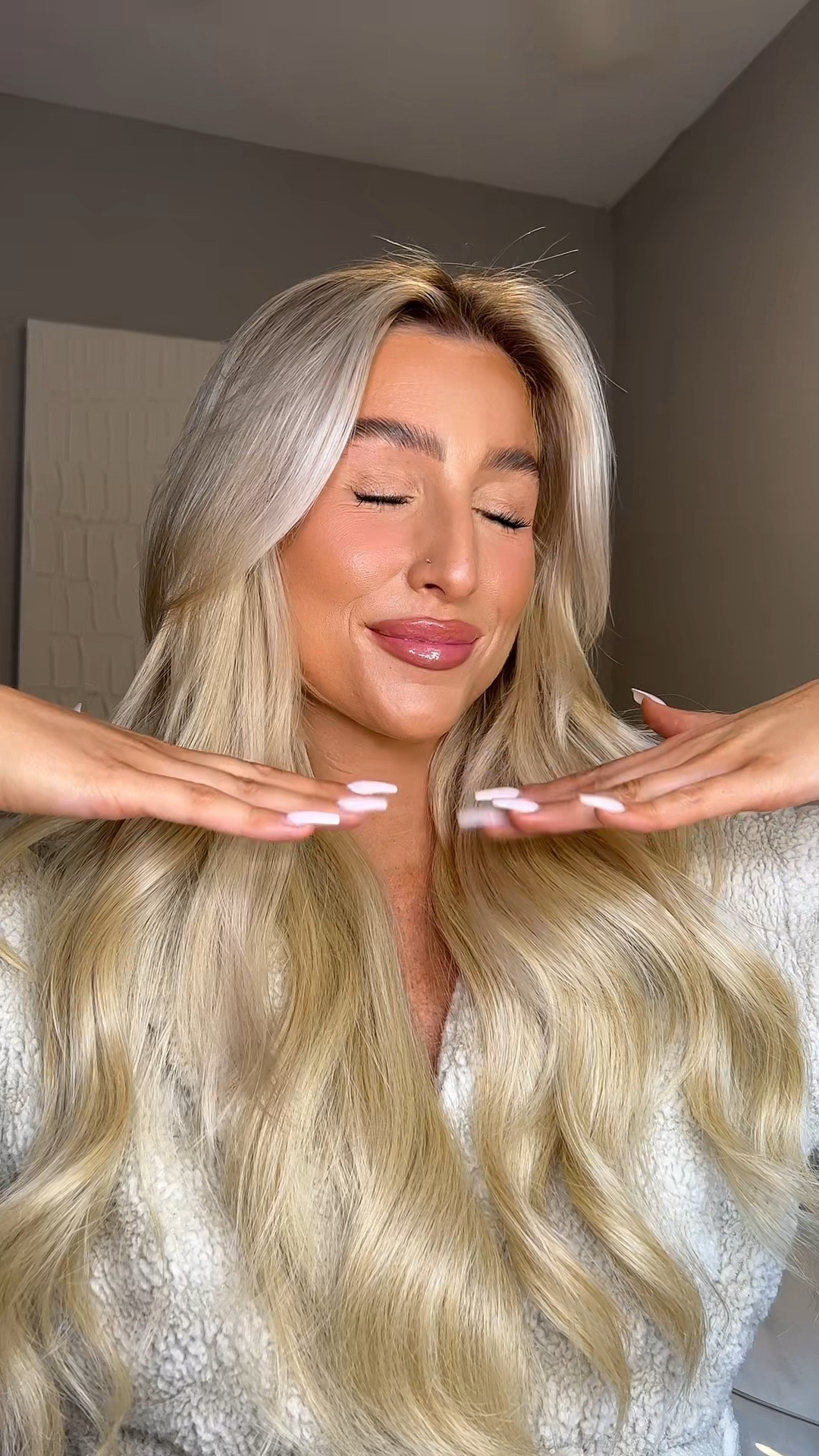 Soft glam with the best fall lip liner, soft burnt orange

#LTKSeasonal