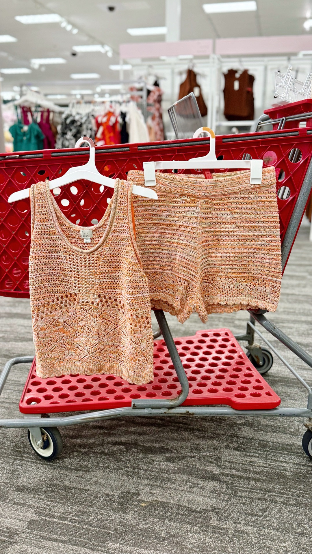 Also available in black + white! 🤩 @Target

#LTKTravel #LTKSwim #LTKootd