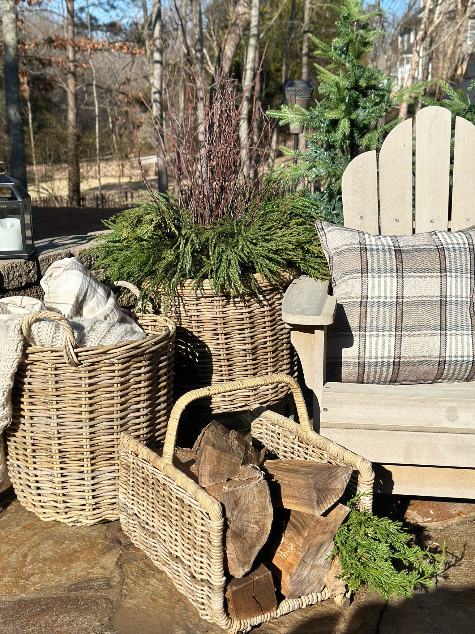 When February rolls around in Georgia, the evenings still carry a chill—but not enough to keep us inside. We decided to take full advantage of the crisp air and gather around the stone fire pit in the backyard for a fireside cocktail party that combined the best elements of winter: warmth, relaxation, and just a touch of rustic elegance.

https://southernhospitalityco.com/2025/02/13/a-february-fireside-cocktail-party/

#LTKHome #LTKParties #LTKSeasonal