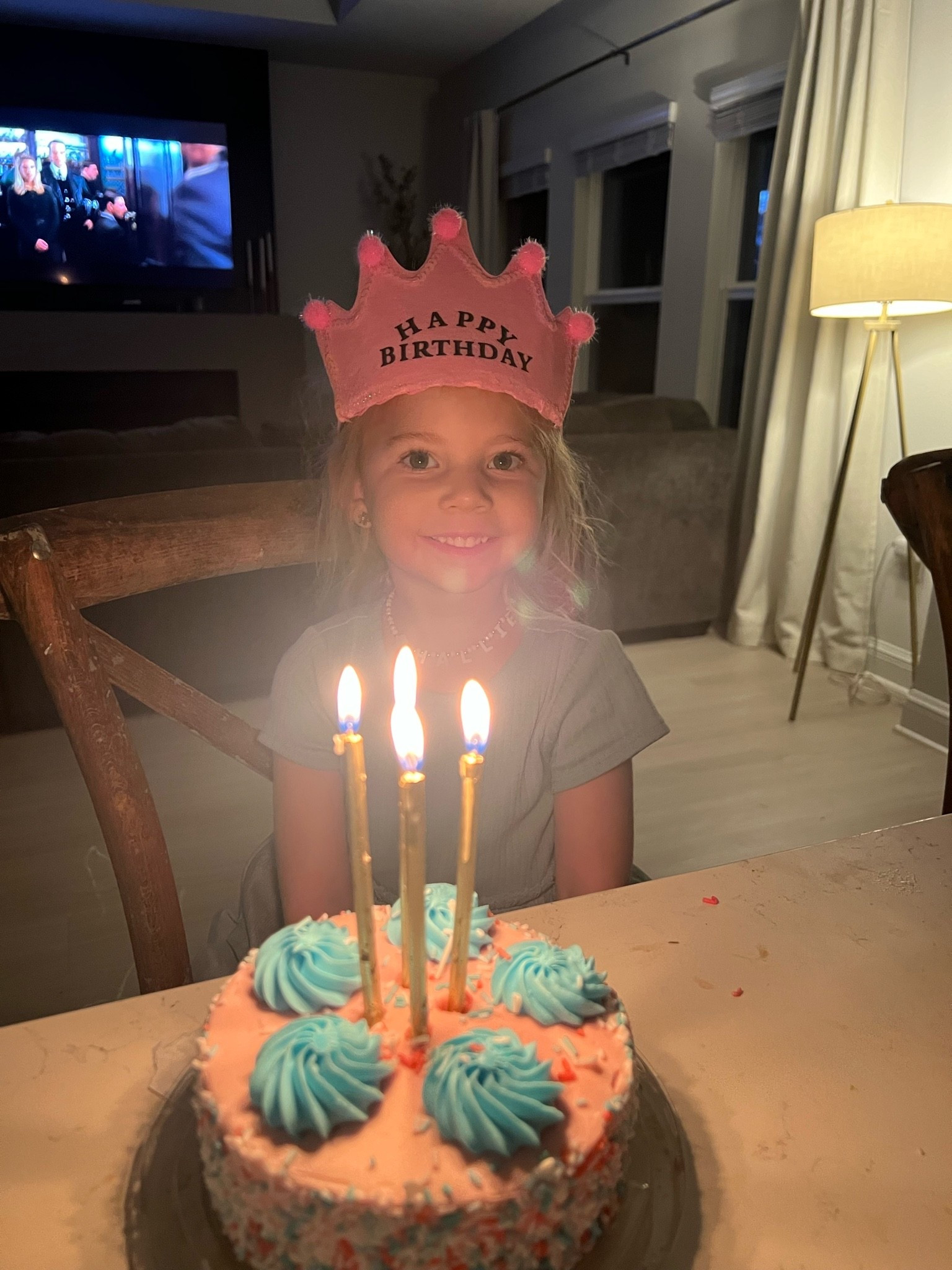 She loved all her birthday surprises 💕
toddler girl birthday/ kid birthday/ walmart cake/ birthday crown/ wonder nation dress/ toddler girl style

#LTKmomlife #LTKKids #LTKfoodie