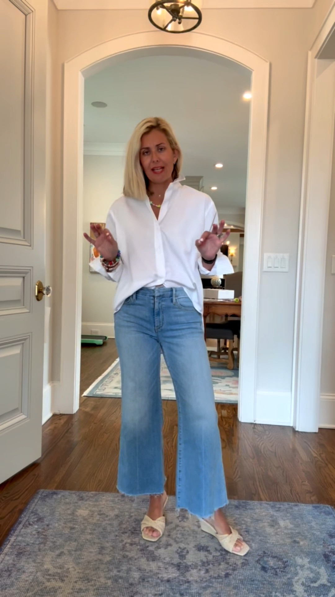 1 piece 5 ways!! The shirt of all shirts and my best selling jeans that are closet keepers! 
Top - xs
Jeans - 26P (1864 wash)
Heels -  8 tts

*code Catherine20 at Allie + Bess

#LTKdayinmylife #LTKootd #LTKmomlife