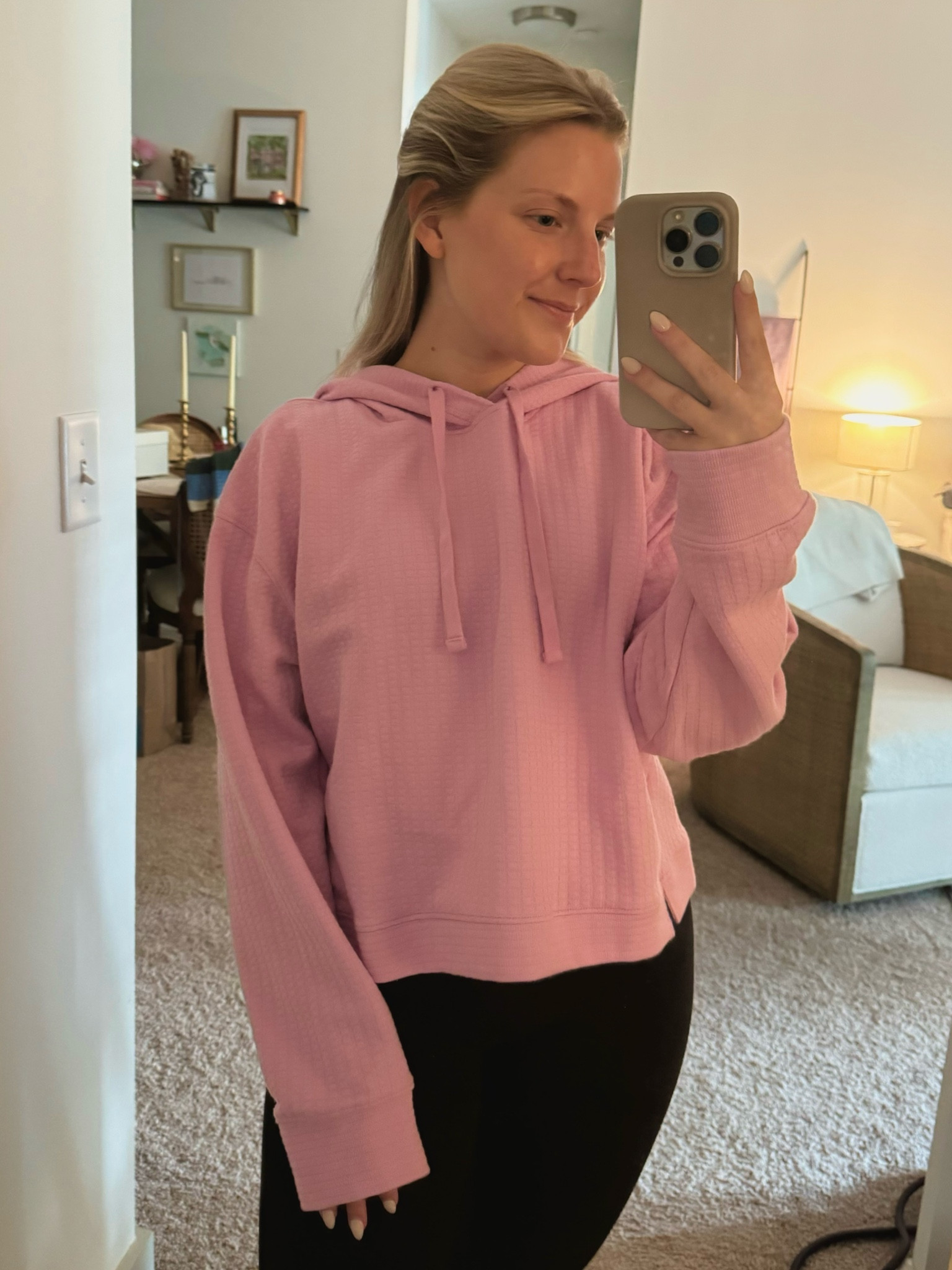 weekend find: cozy pink hoodie 🥰

wearing a mediumm

#LTKActive #LTKFitness #LTKFindsUnder50