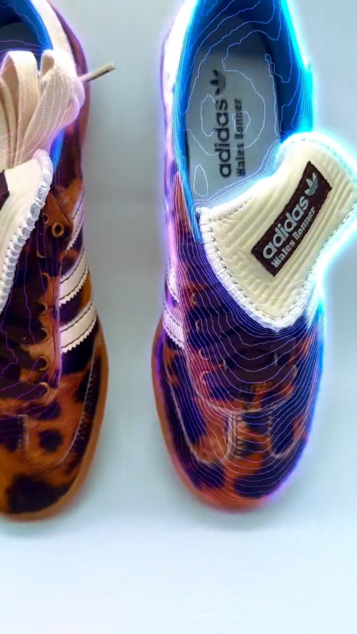 🔥 RARE FIND 🔥

Wales Bonner x Adidas Leopard Sneakers 🐆
Super hard to find collab and one of the most sought-after Adidas releases.

✨ Men’s 8 / Women’s 9 / UK 7.5
✨ Authentic Wales Bonner x Adidas collab
✨ Leopard print with gum sole
✨ Collector sneaker / limited release

These rarely pop up and sell fast when they do. Perfect for sneaker collectors or anyone who loves standout designer sneakers.

💰 DM with offer or message if interested.

#Adidas #WalesBonner #Sneakerheads #RareSneakers #AdidasCollab