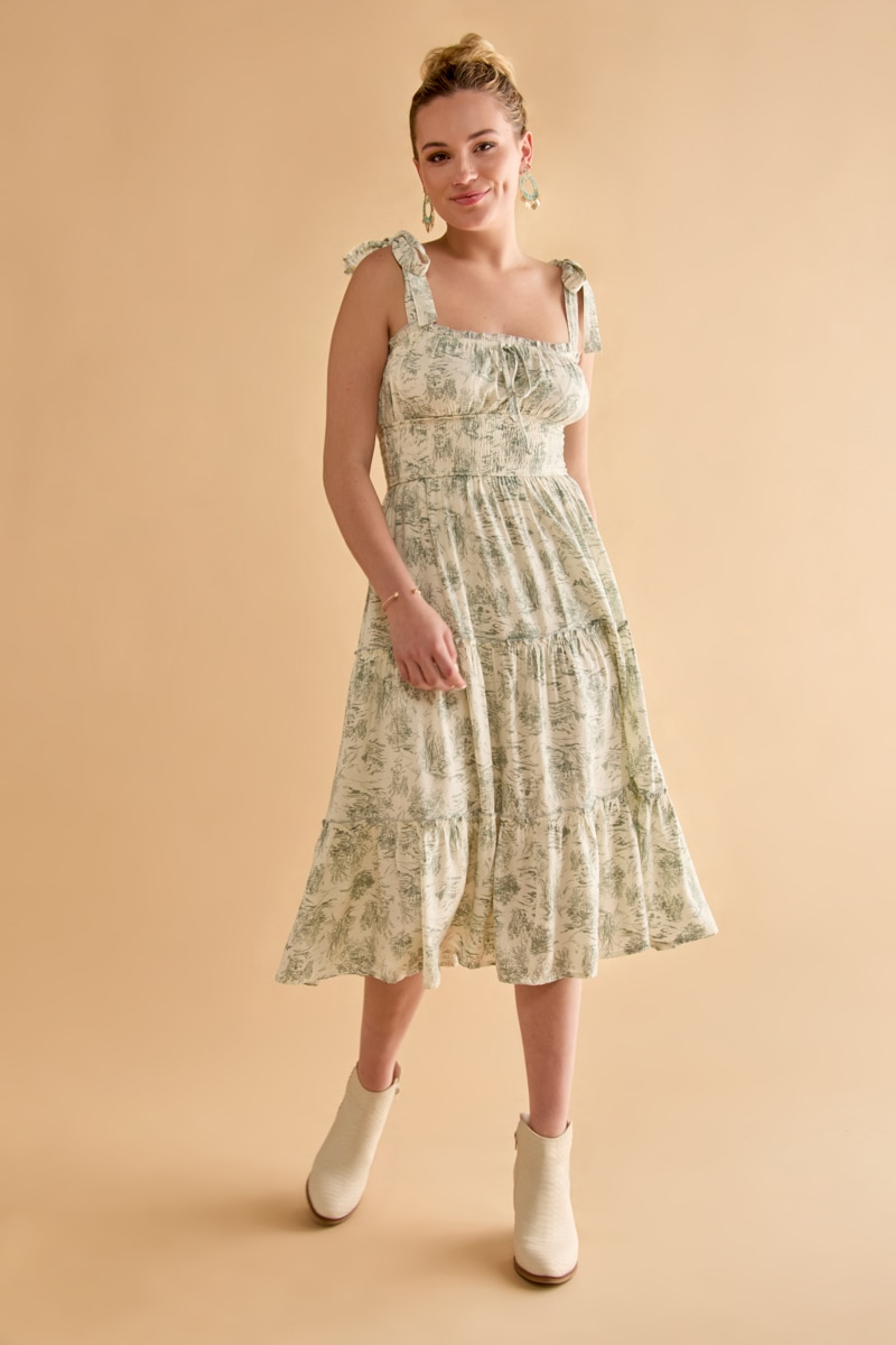 Donna Strappy Postcard Print Midi Dress | Francesca's