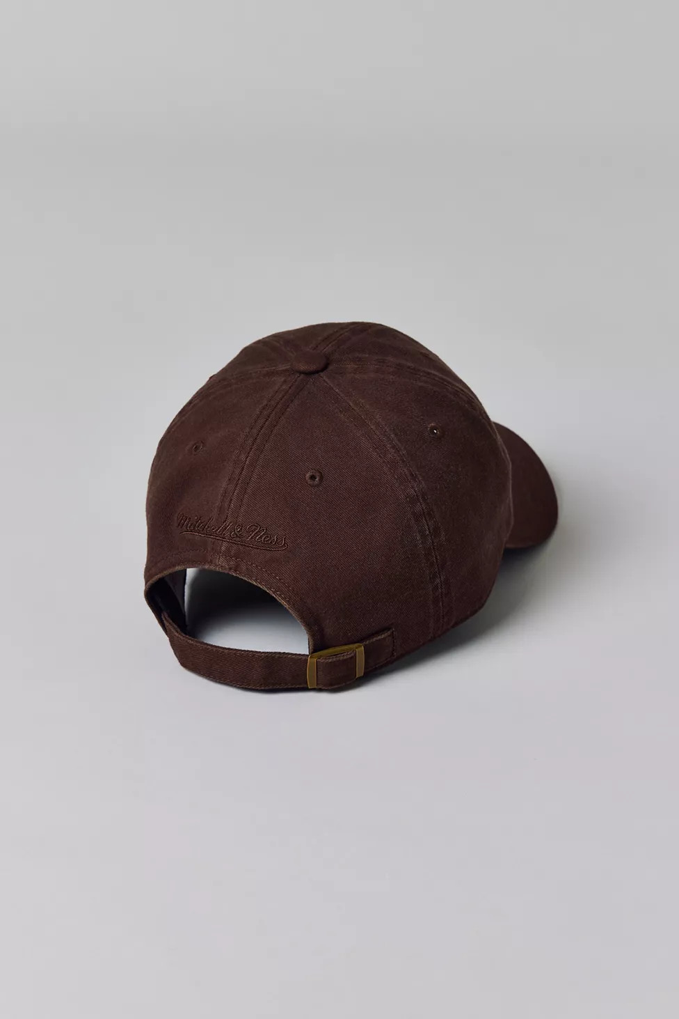 Mitchell & Ness MLB New York Yankees Tonal Logo Dad Hat | Urban Outfitters (US and RoW)