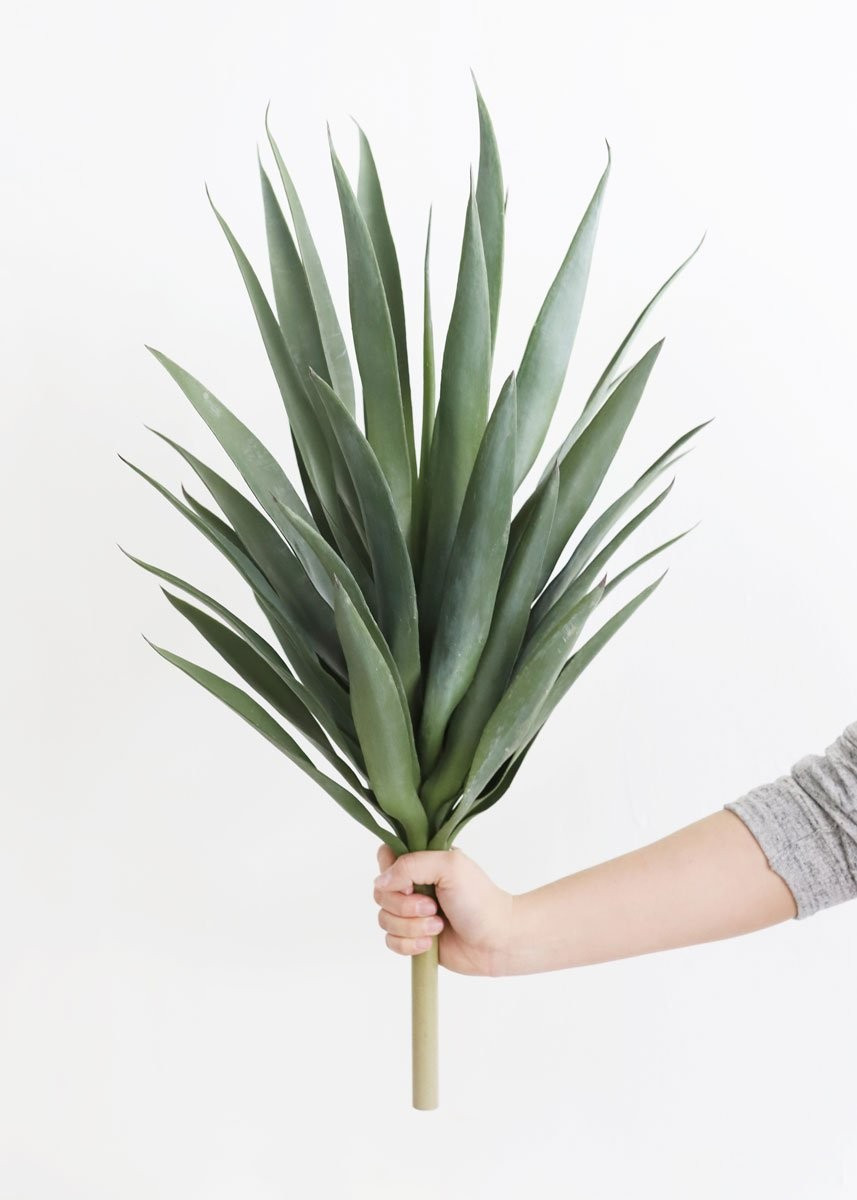 Indoor/Outdoor Artificial Tropical Yucca - 28 | Afloral (US)