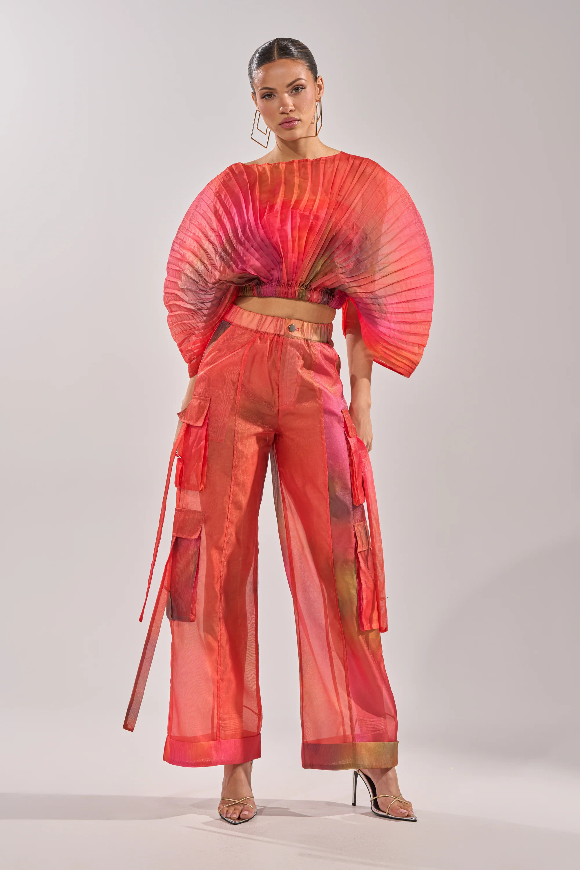 AKIRA Stained Lightweight Cargo Pants | Red | Size Large | AKIRA