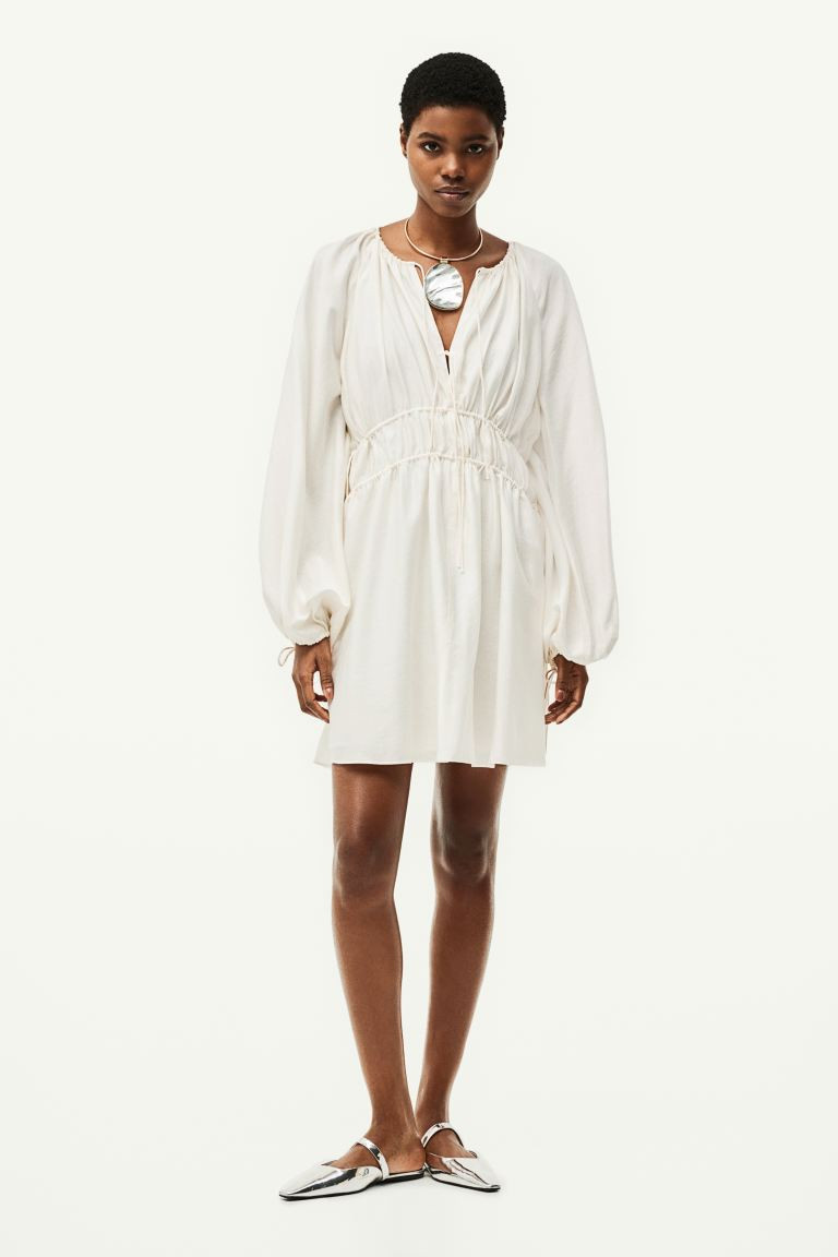 Oversized Tie-detail Dress - Cream - Ladies | H&M US | H&M (US + CA)