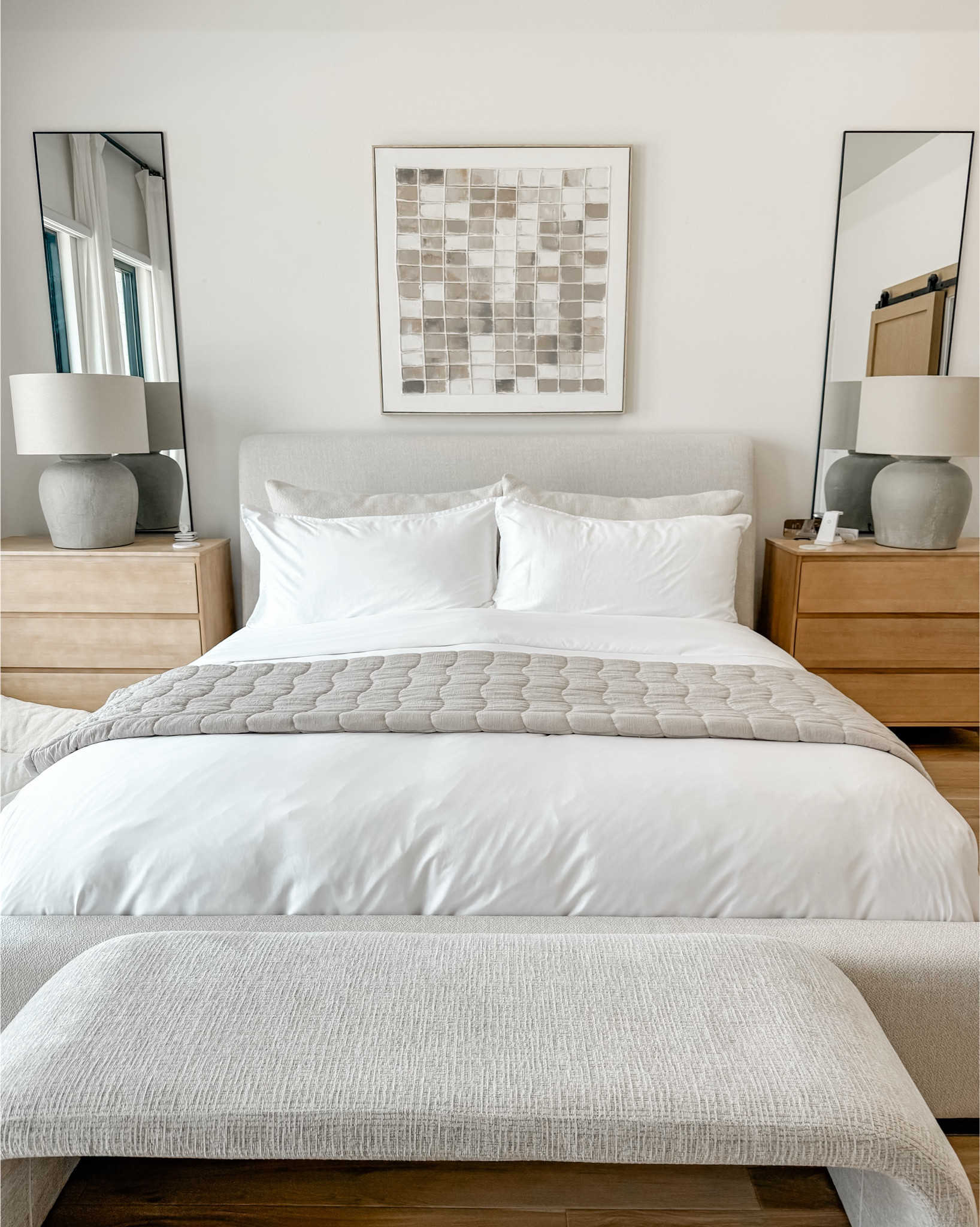 Small changes lately…..

#minimalorganicmoderndesign #minimalorganic #organicmodernism #organicmodernstyle #organicmodernminimalism

#LTKHome #LTKSaleAlert #LTKStyleTip