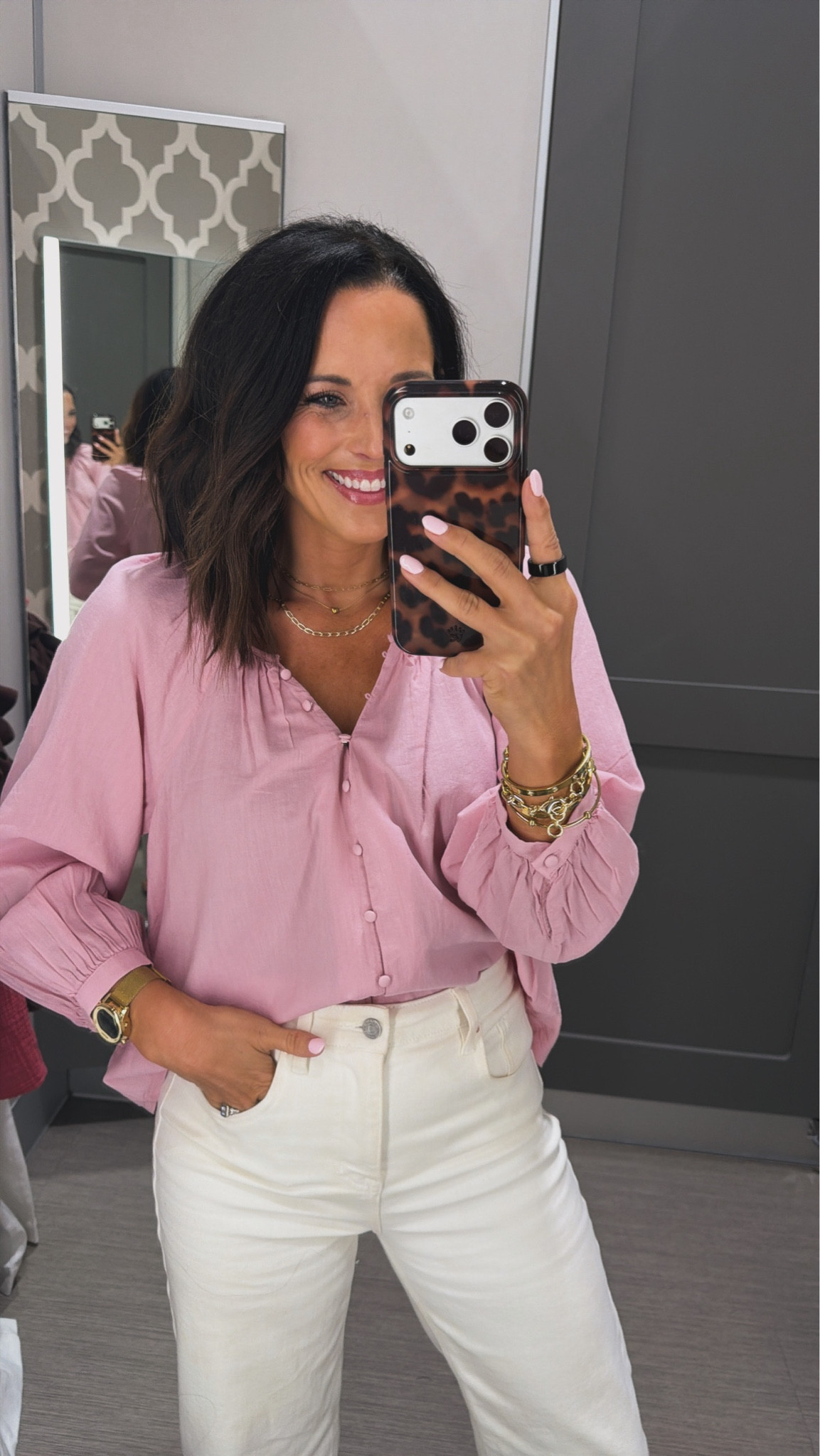 okay this target blouse?? obsessed 😍
@Target 
dresses up jeans or shorts instantly
#targetstyle #ltkfinds #casualchic #springlooks #budgetfriendly