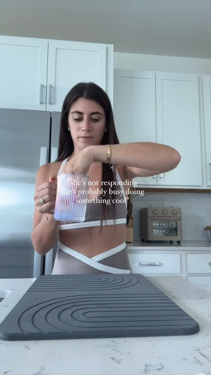 me: watching to see how fast my new stone drying may dries 😅

#adulting #kitchendecor #amazonkitchen #amazonkitchenfinds #amazonkitchenmusthaves #amazonmusthaves #amazonfinds