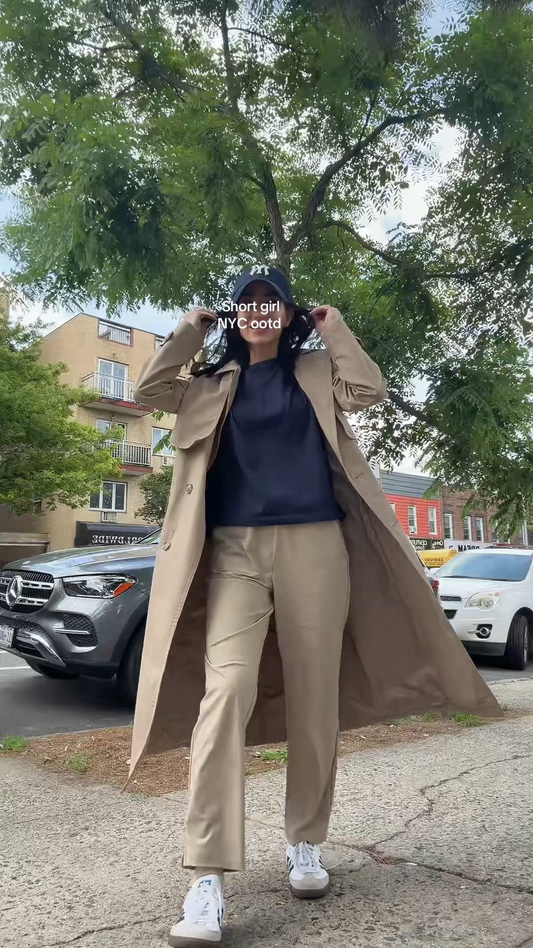 5ft 100lbs atheletic pants travel pants  for short girls XS 26” inseam - trench coach XXS top XS

#LTKTravel #LTKootd #LTKPetite