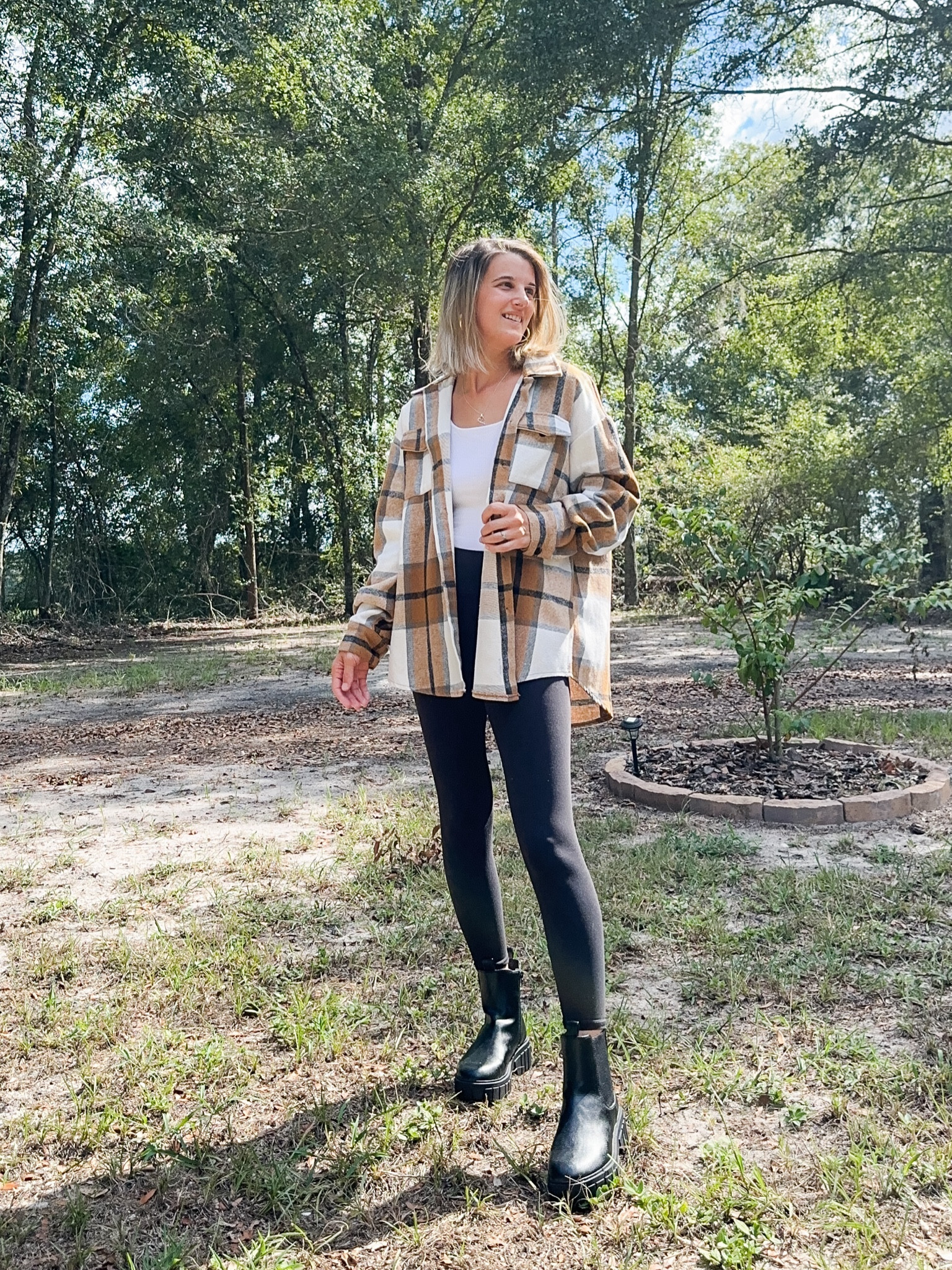 Another flannel for the win! 
Nude and fall colors with leggings such as great combo  

#LTKSeasonal #LTKStyleTip #LTKFindsUnder100